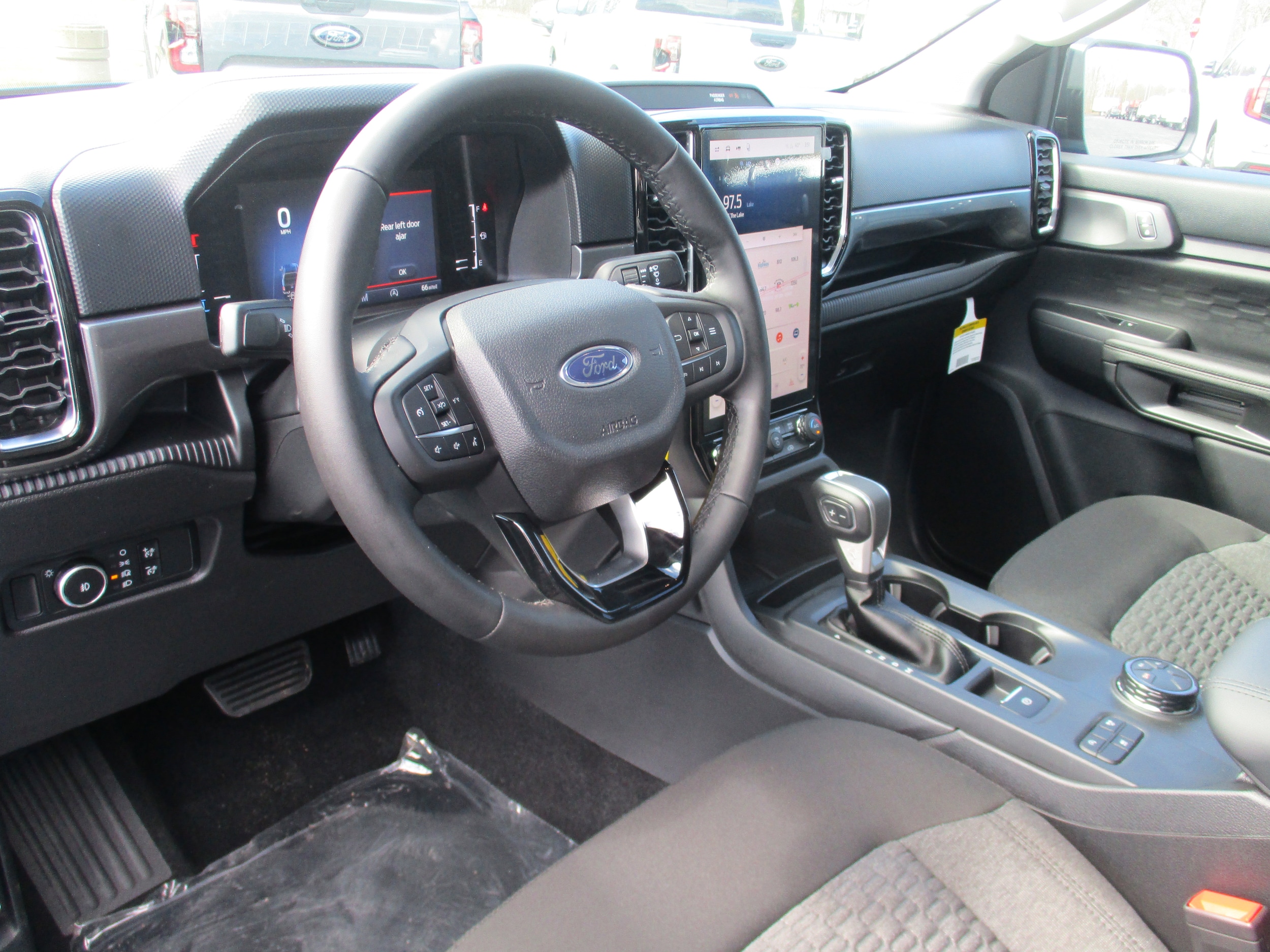 2026 Ford Ranger XLT - Photo 26