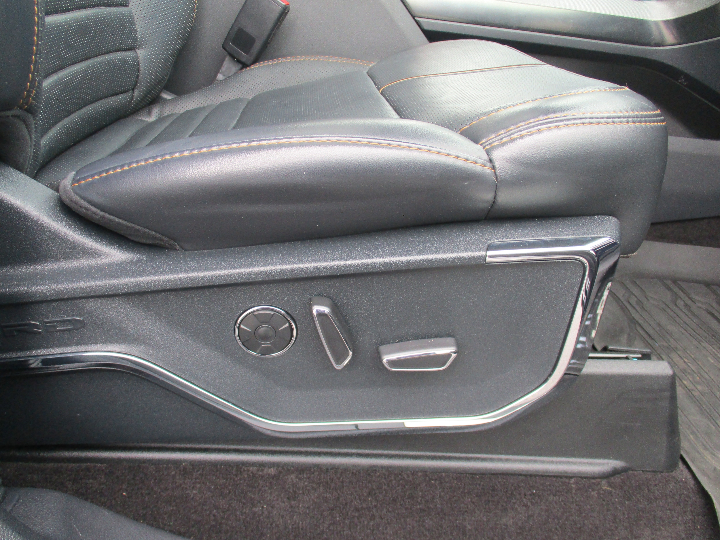 2021 Ford F-150 Platinum - Photo 22