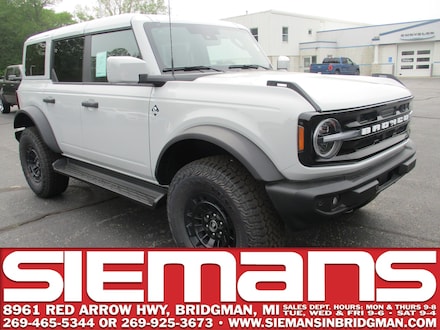 2026 Ford Bronco Outer Banks SUV