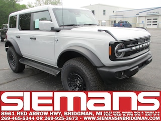 2026 Ford Bronco Outer Banks SUV