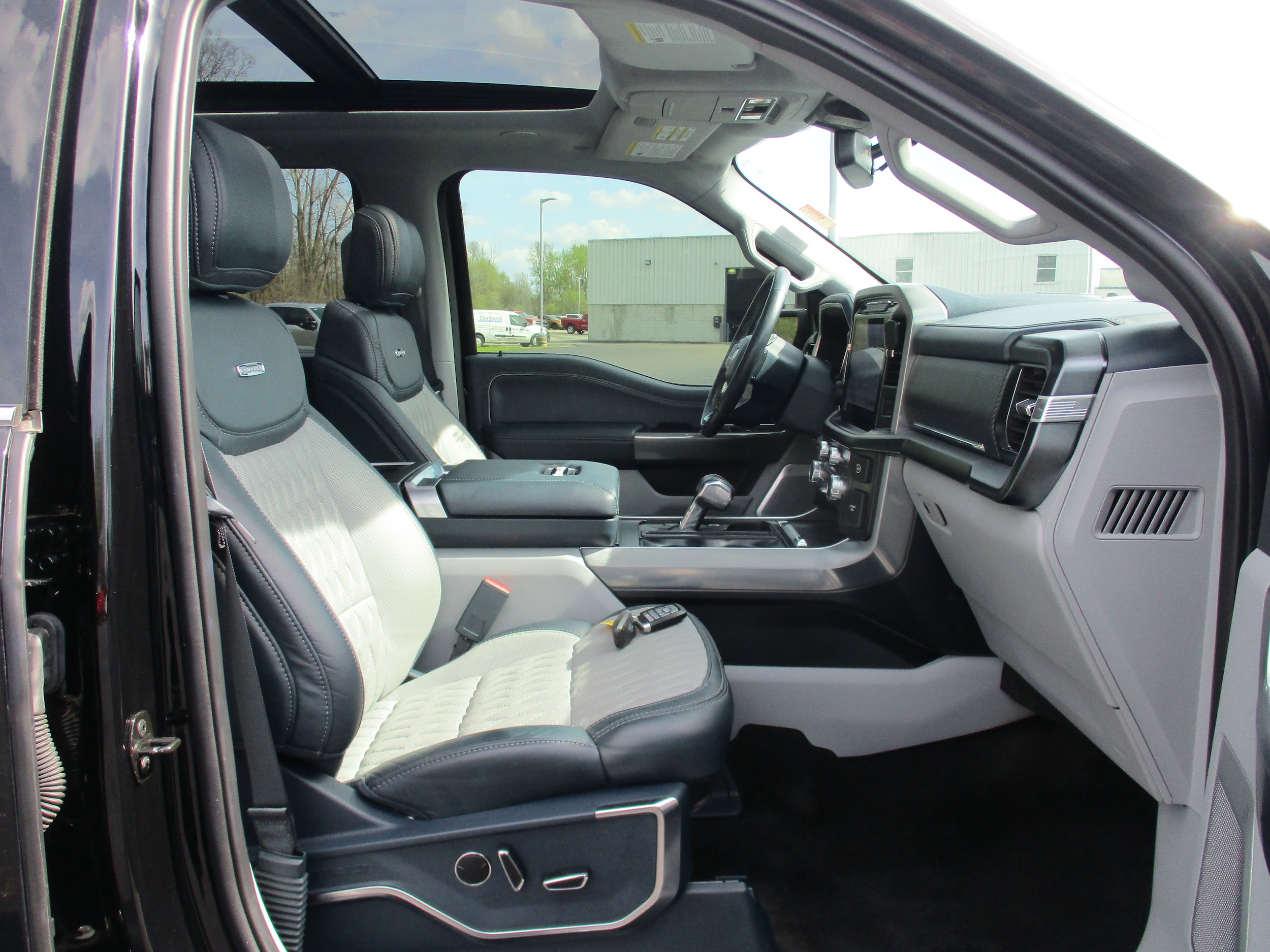 2023 Ford F-150 Limited - Photo 41