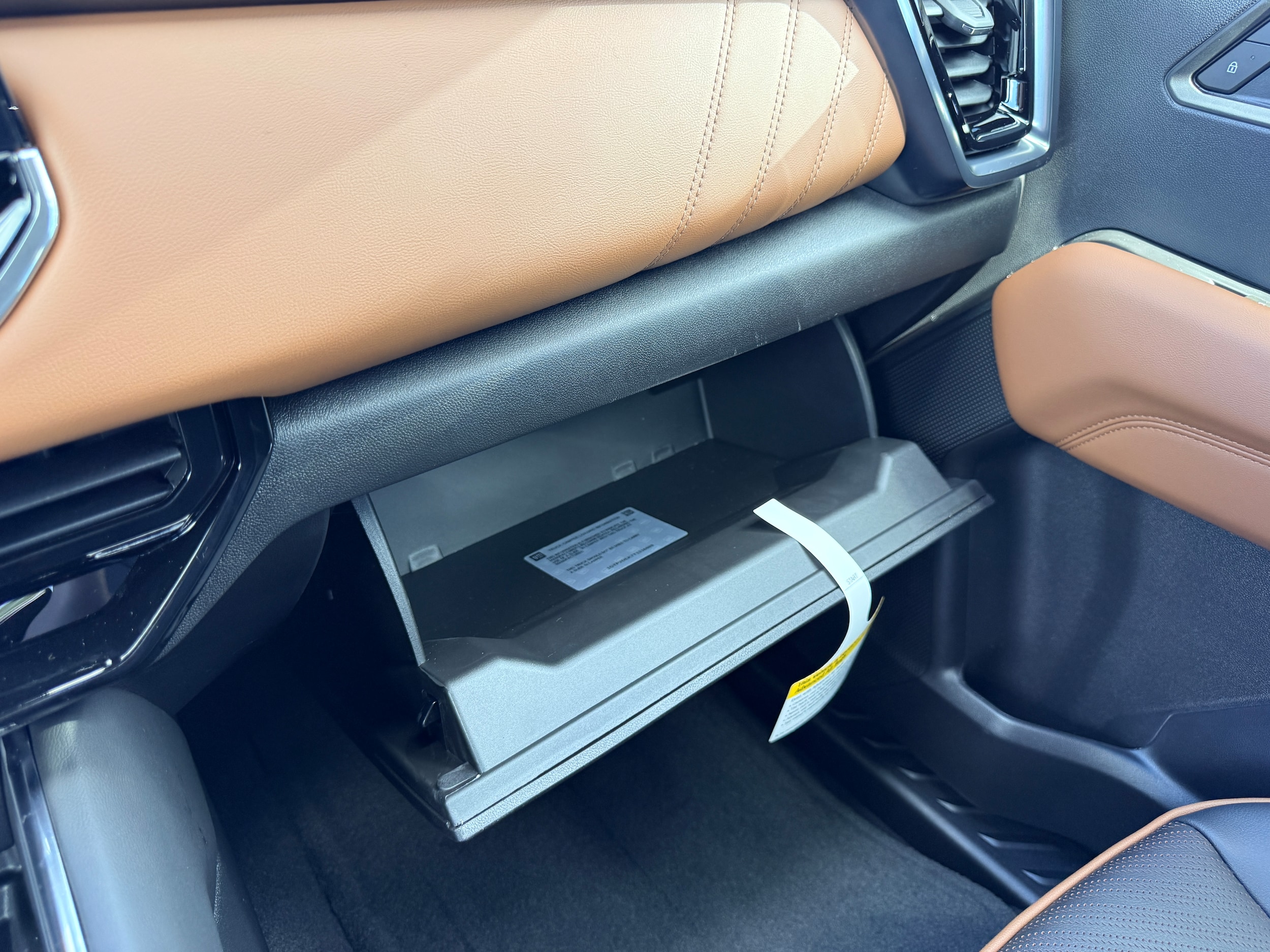 2026 GMC Canyon AT4 - Photo 21