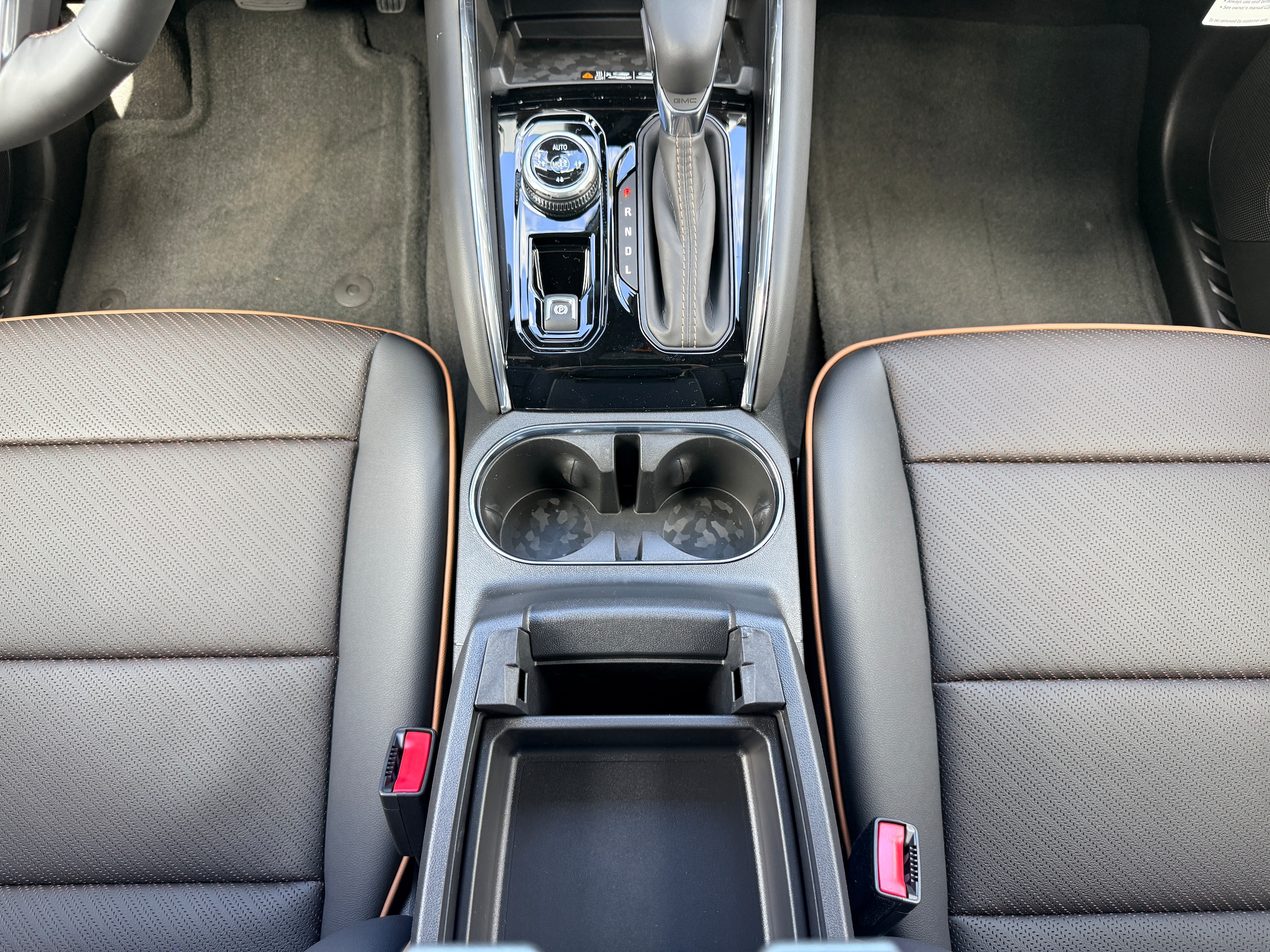 2026 GMC Canyon AT4 - Photo 19