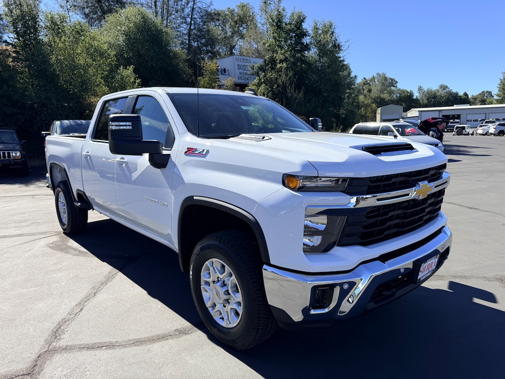 New 2026 Chevrolet Silverado 3500 HD LT Truck