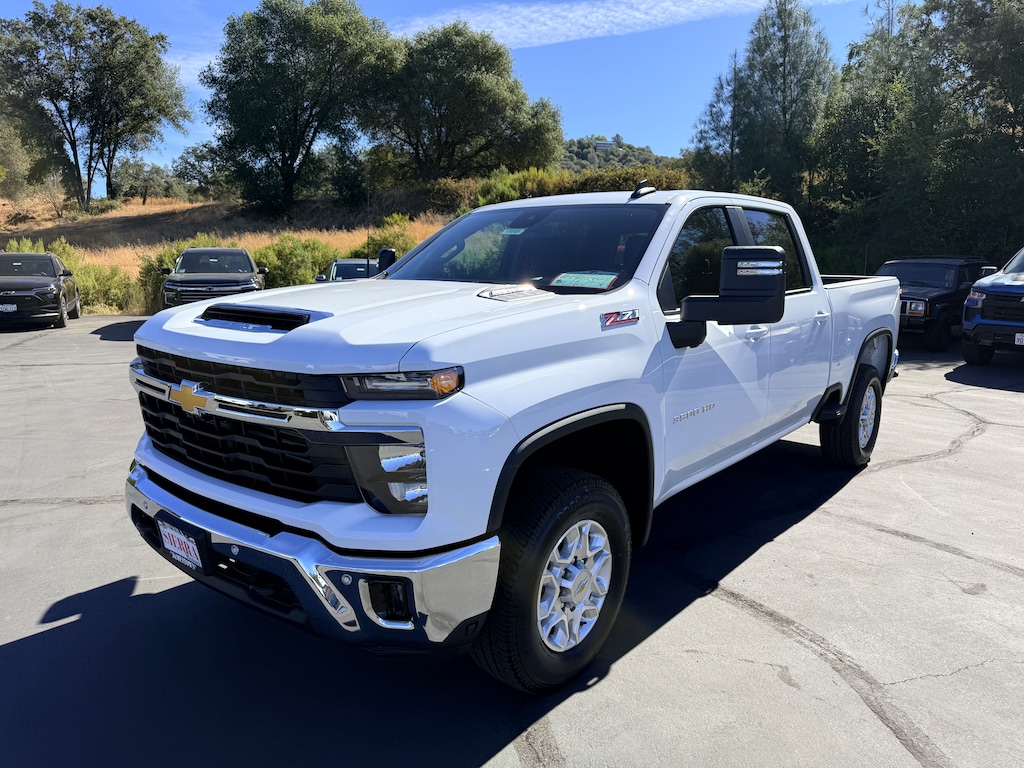 New 2026 Chevrolet Silverado 3500 HD LT Truck