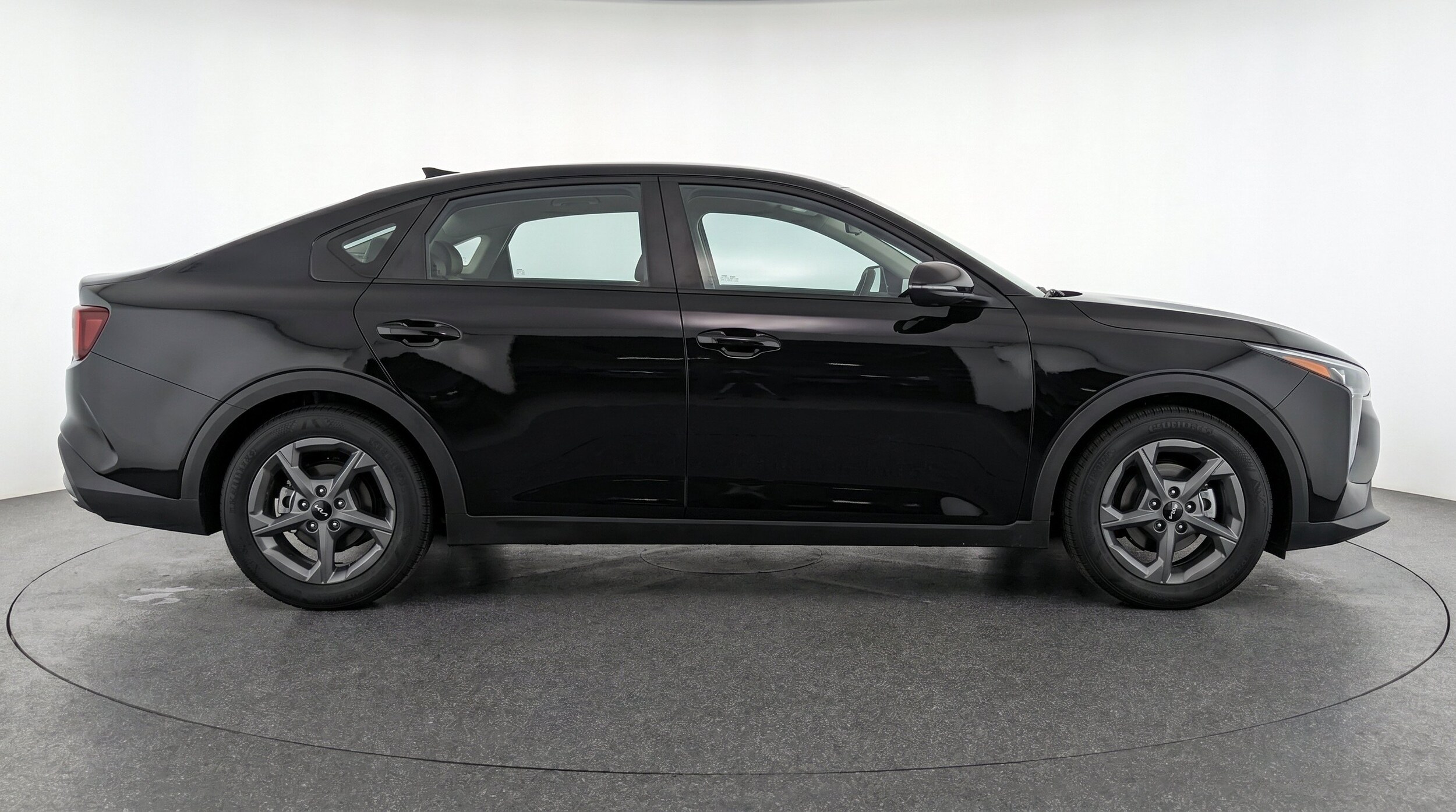 Thumbnail: 2026 Kia K4 - 10