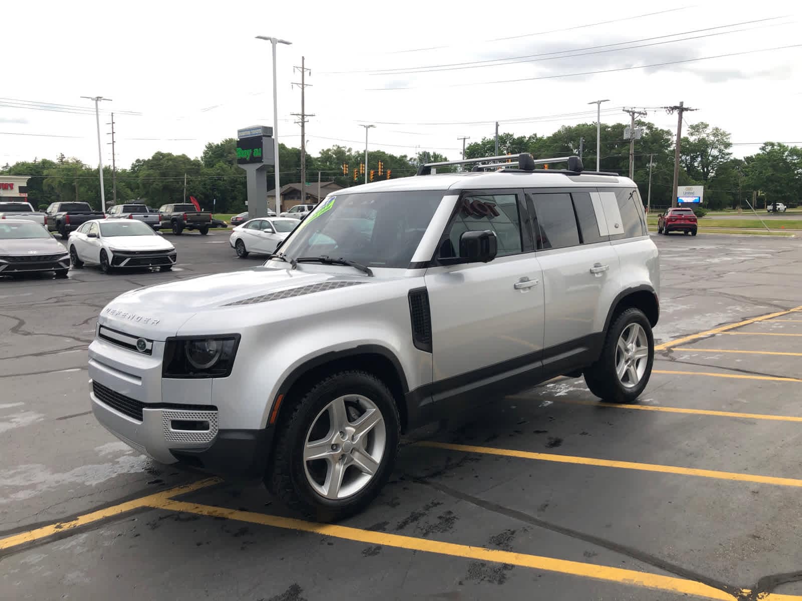2023 Land Rover Defender