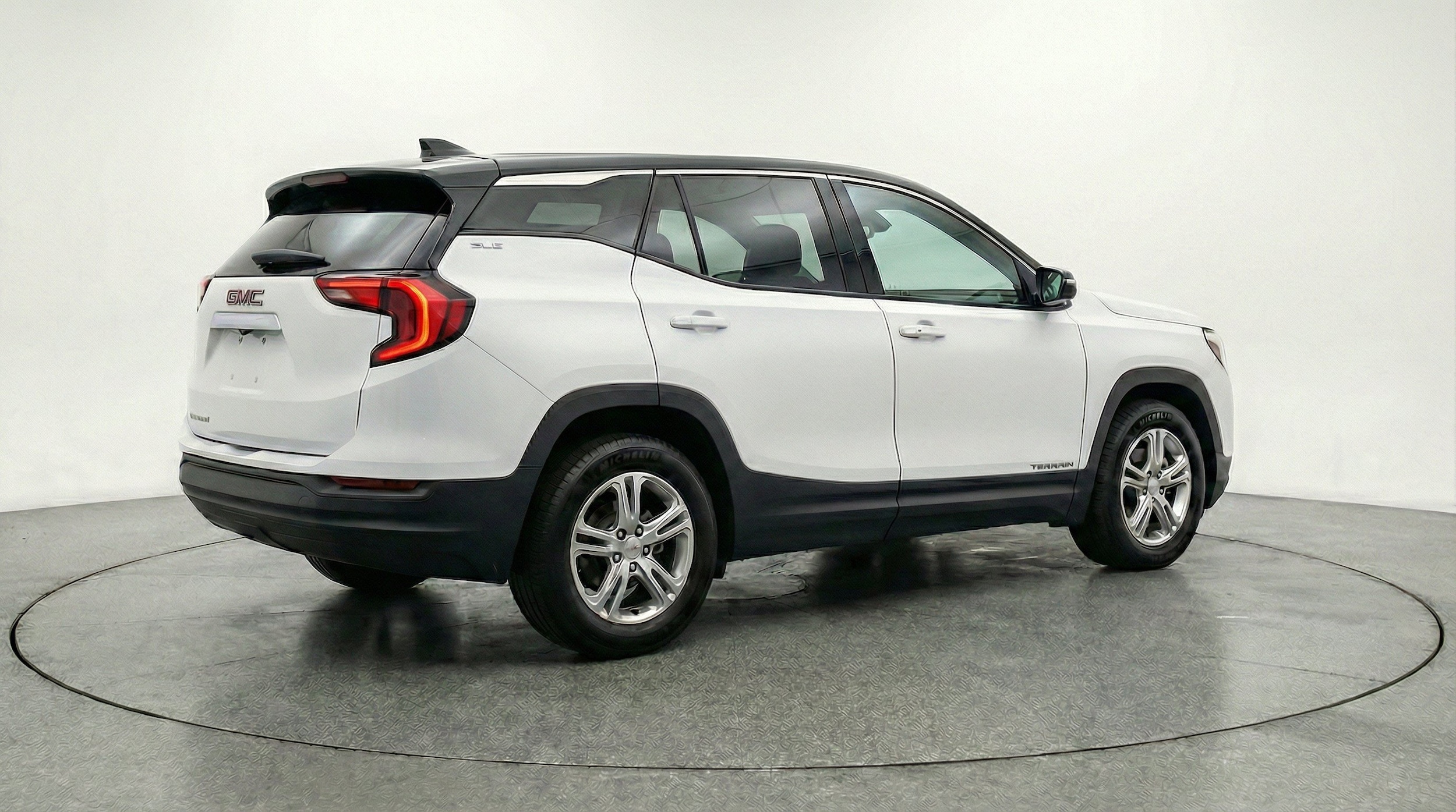 Thumbnail: 2024 GMC Terrain - 9