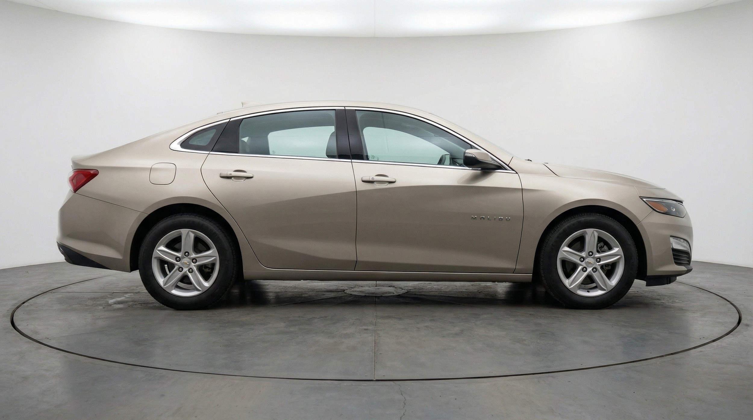 Thumbnail: 2024 Chevrolet Malibu - 11