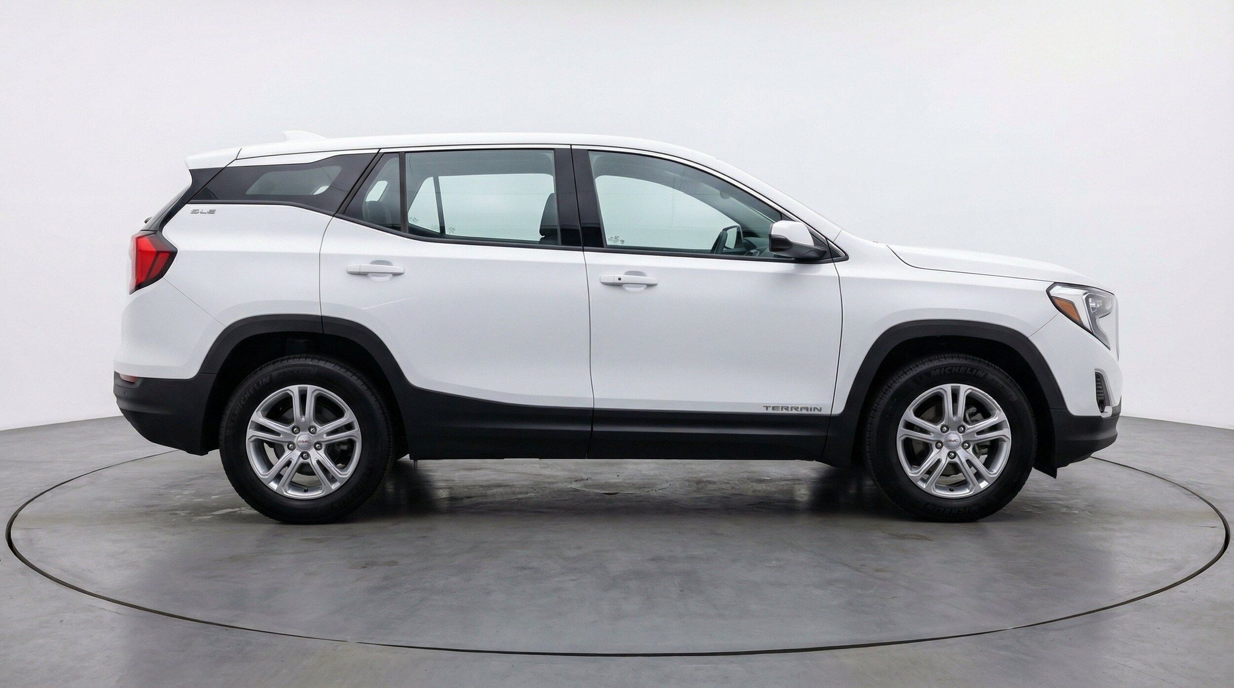 Thumbnail: 2024 GMC Terrain - 10