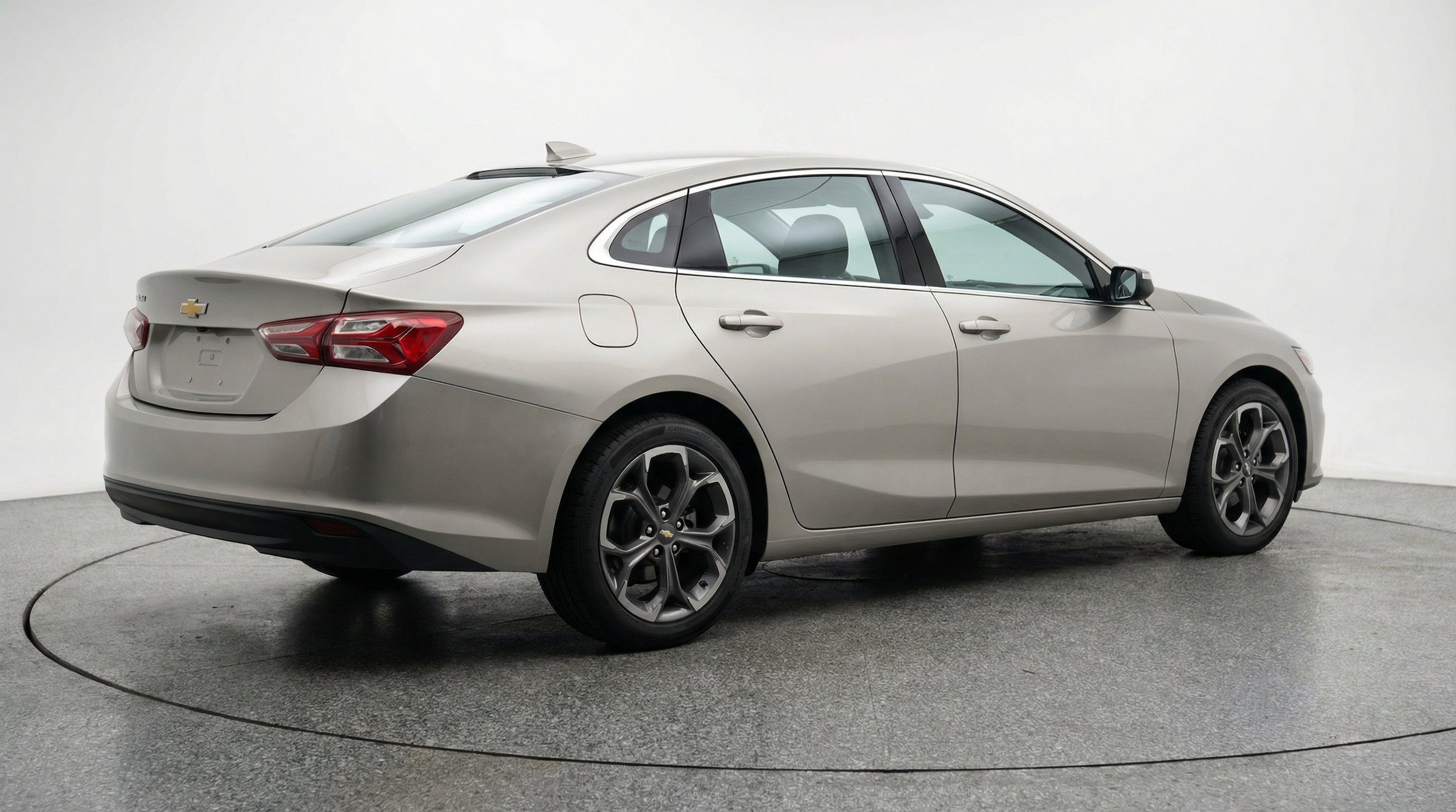 Thumbnail: 2024 Chevrolet Malibu - 9