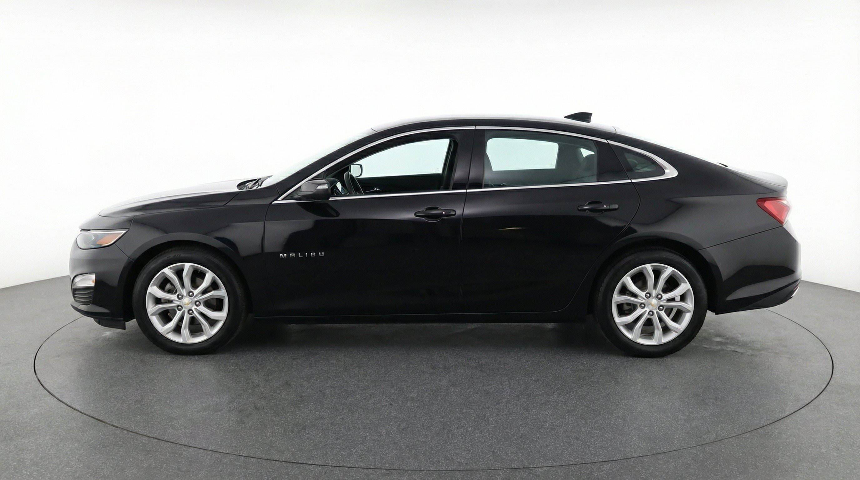 Thumbnail: 2024 Chevrolet Malibu - 5