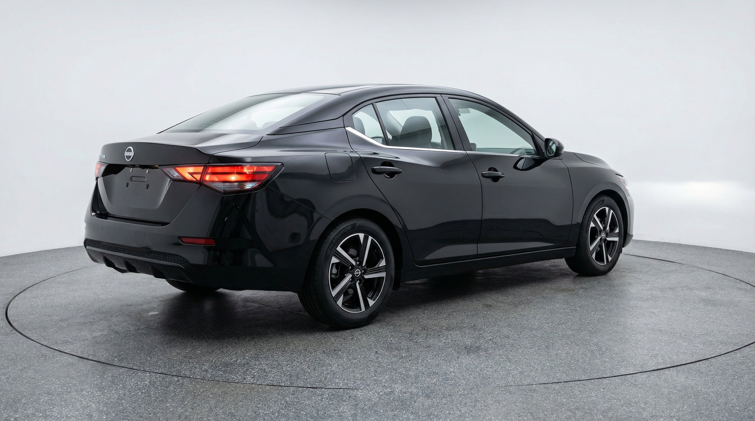 Thumbnail: 2025 Nissan Sentra - 9