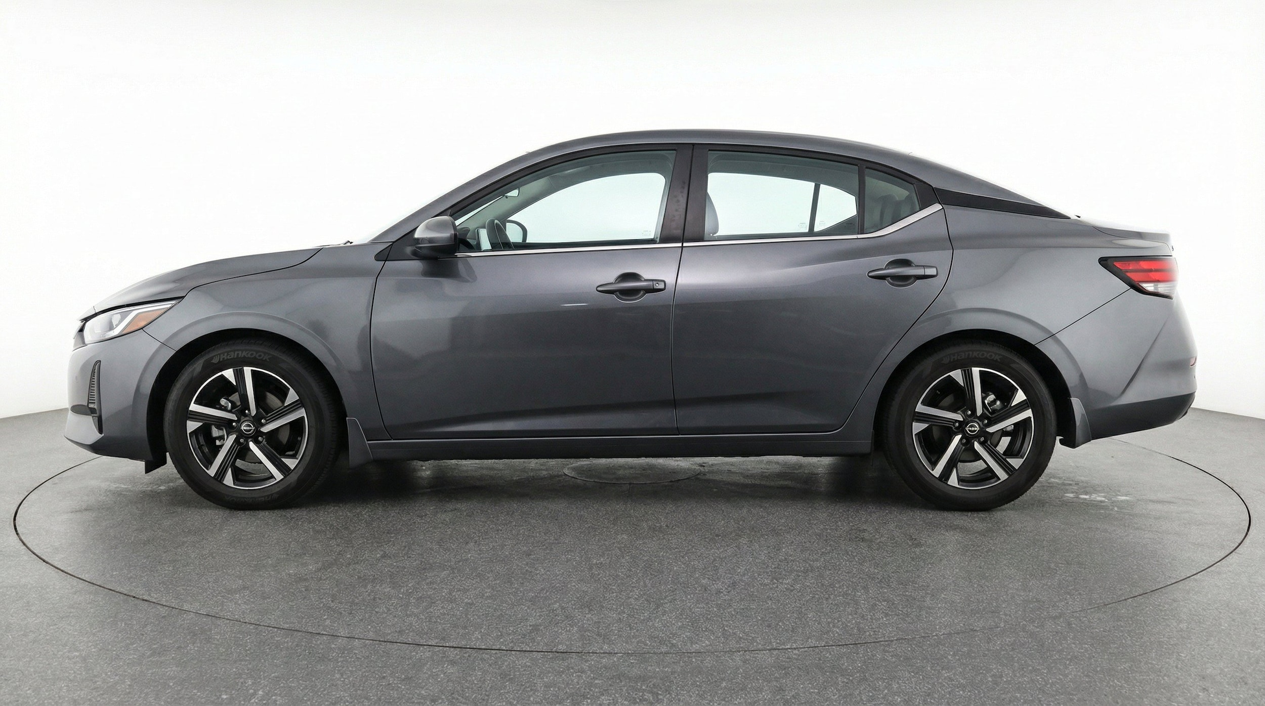 Thumbnail: 2025 Nissan Sentra - 5