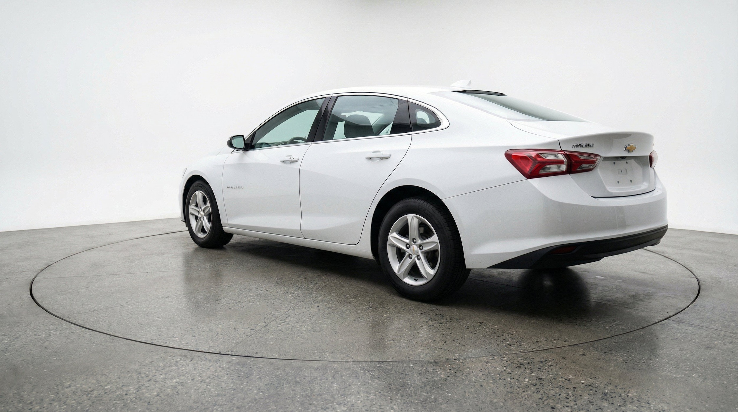 Thumbnail: 2024 Chevrolet Malibu - 6