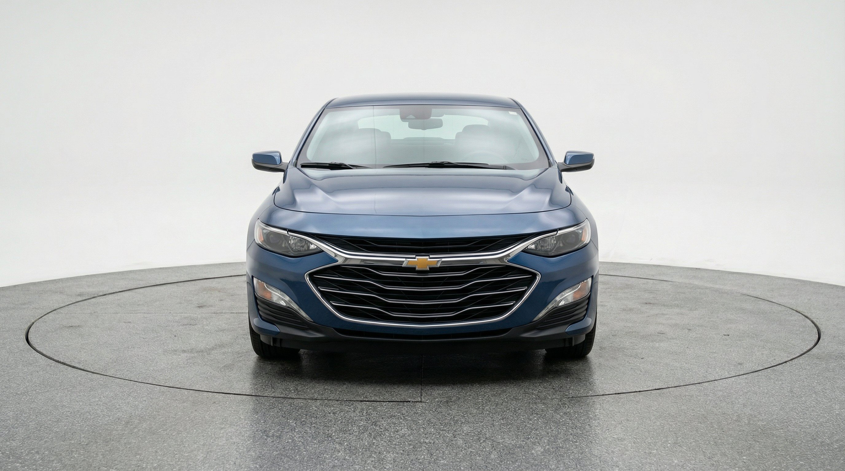Thumbnail: 2024 Chevrolet Malibu - 2