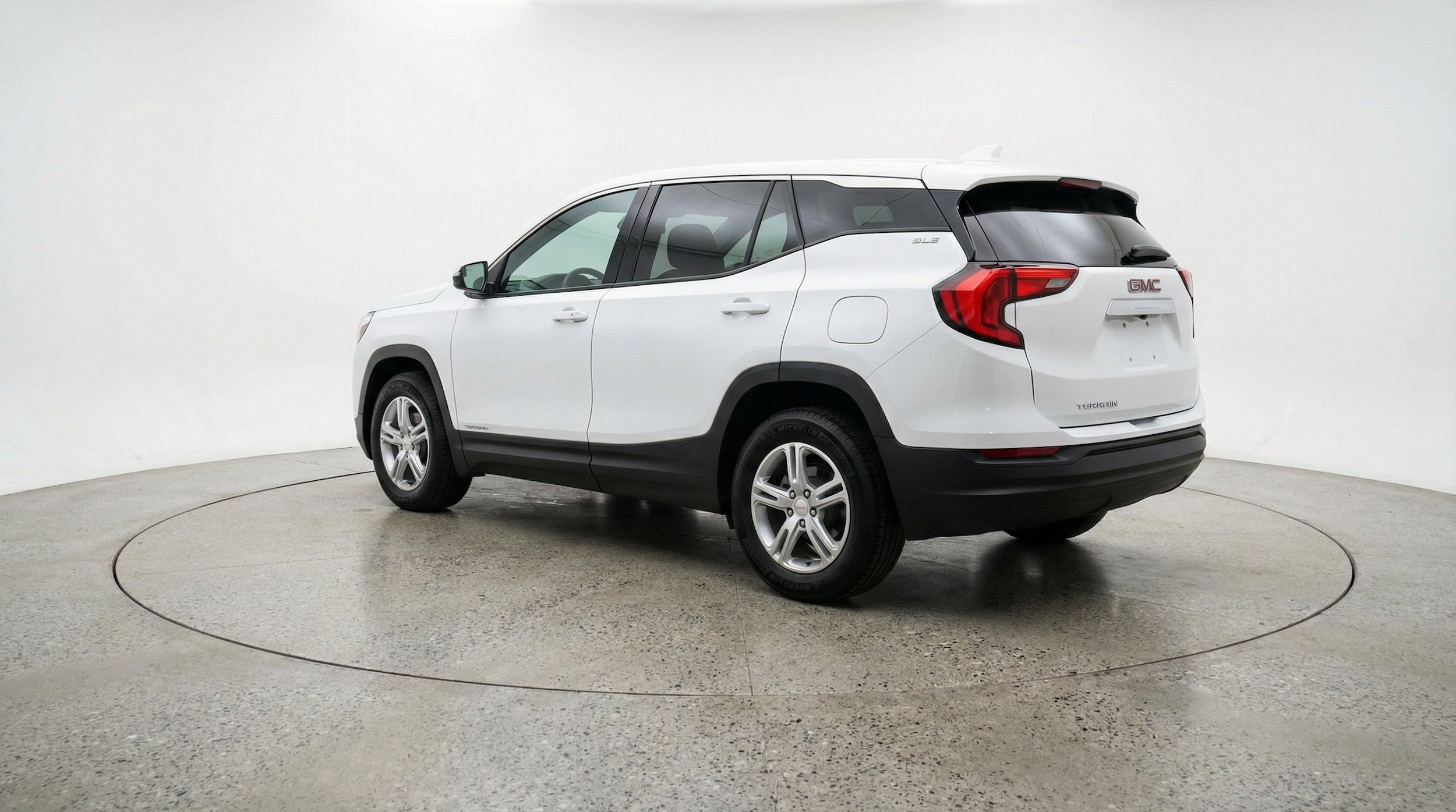 Thumbnail: 2024 GMC Terrain - 6