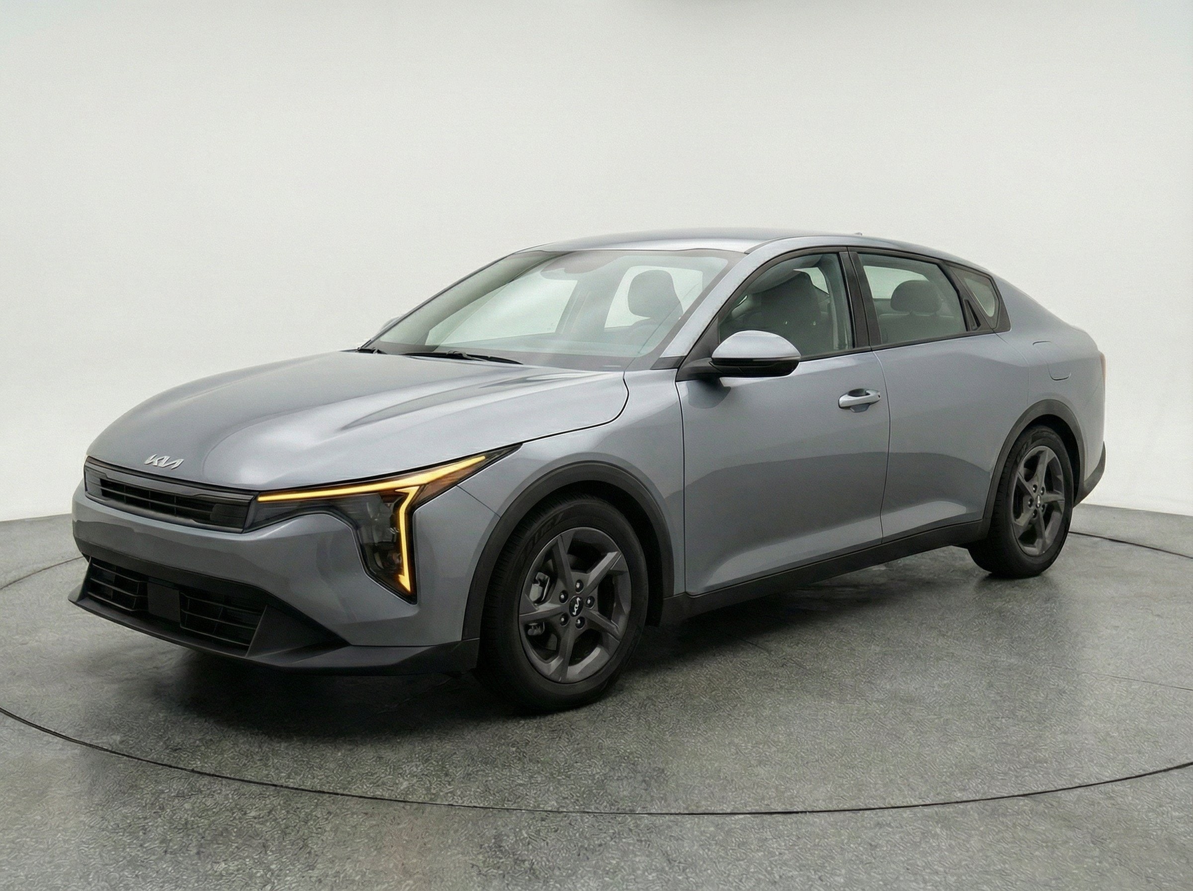 Thumbnail: 2025 Kia K4 - 3