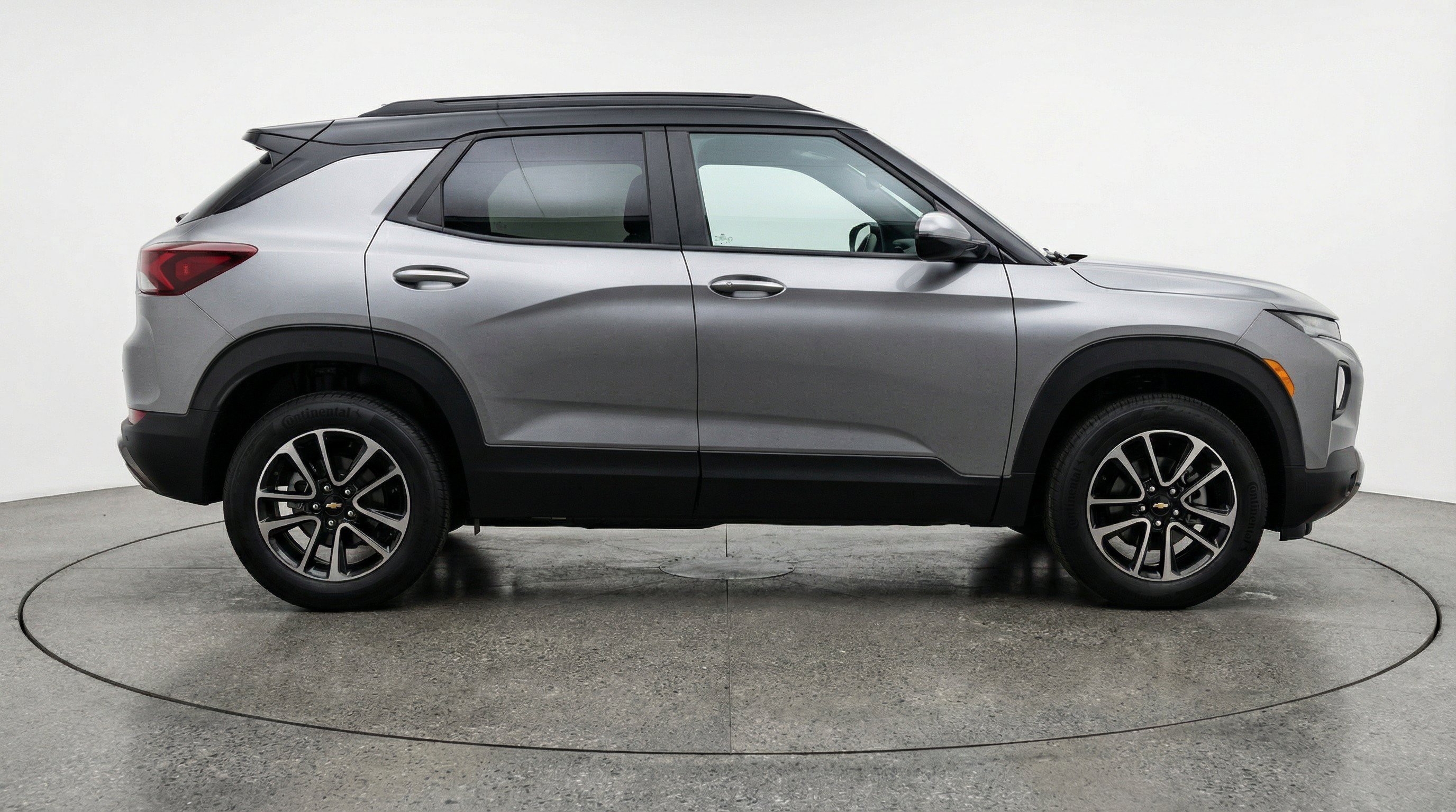 Thumbnail: 2025 Chevrolet TrailBlazer - 10