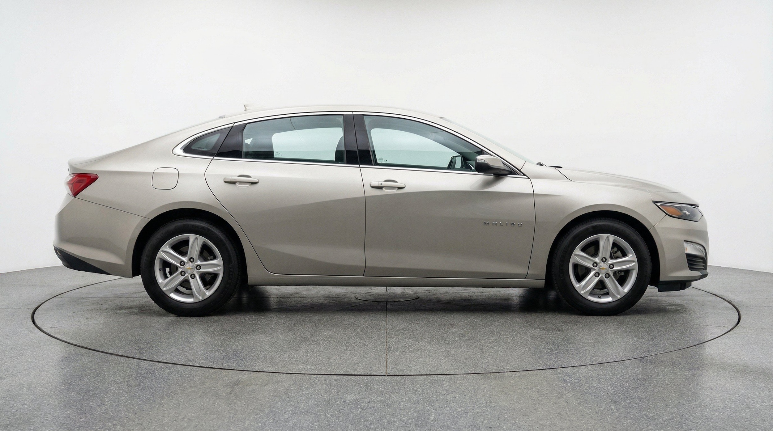 Thumbnail: 2024 Chevrolet Malibu - 11