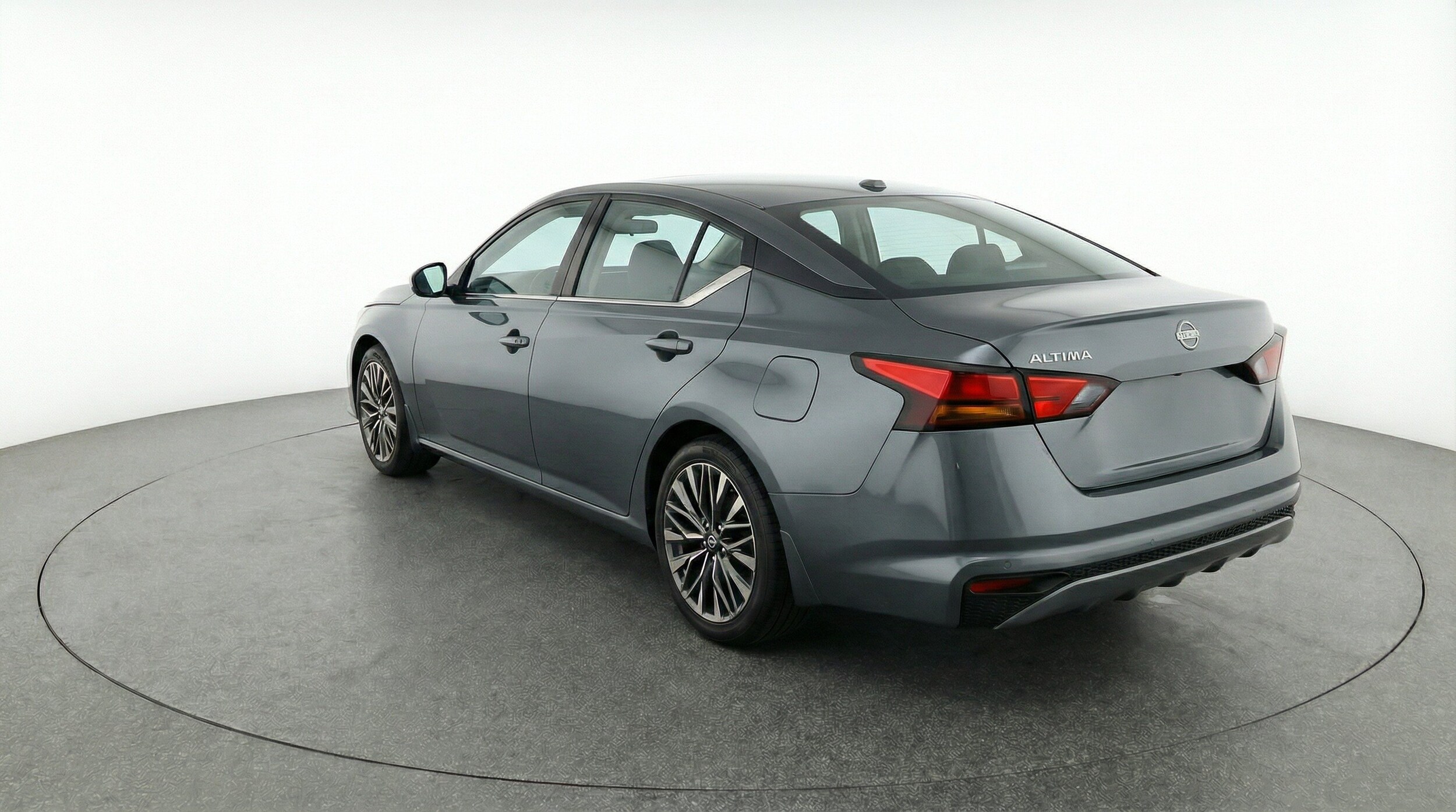 Thumbnail: 2025 Nissan Altima - 6