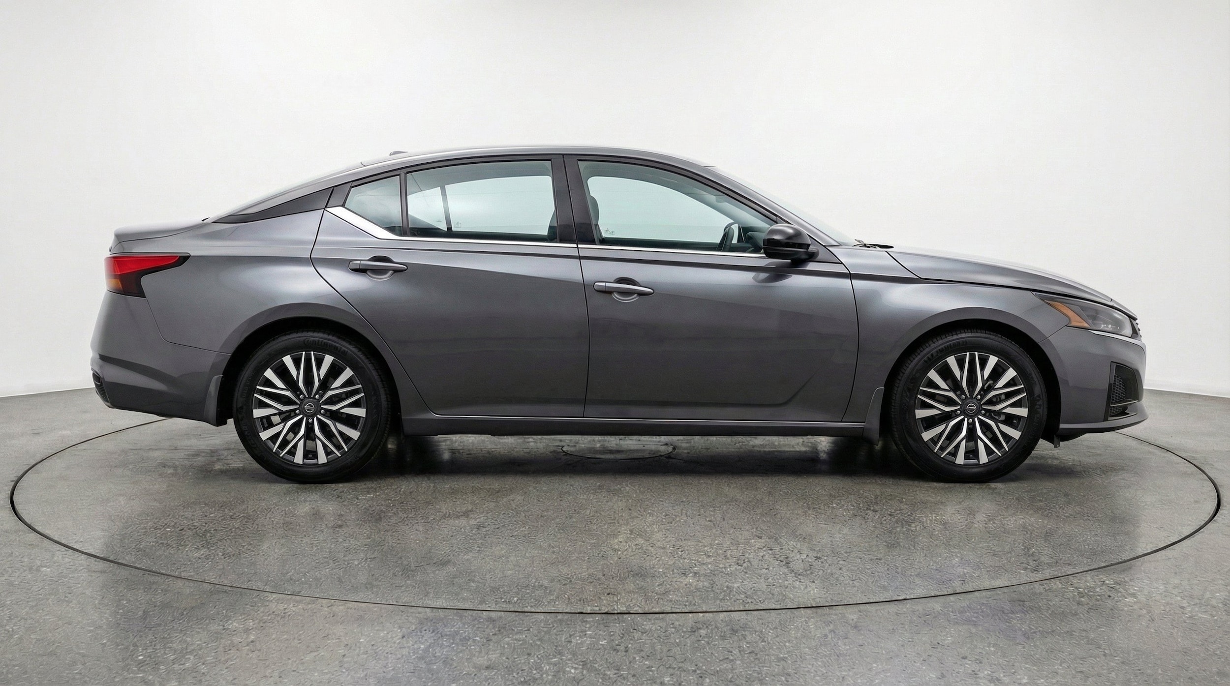 Thumbnail: 2025 Nissan Altima - 10