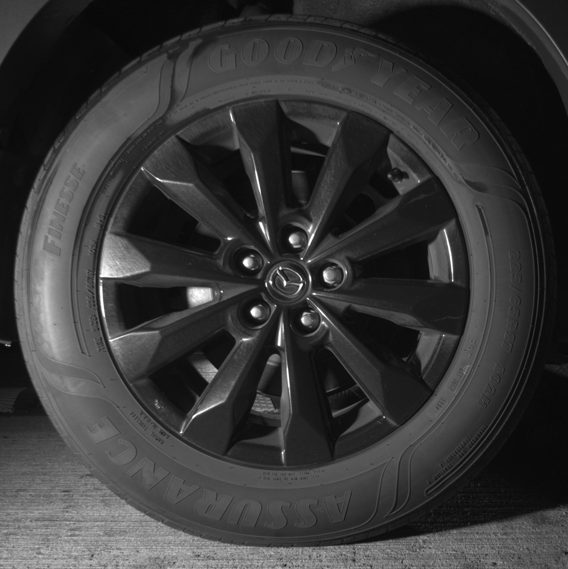 Thumbnail: 2025 Mazda CX-50 - 15