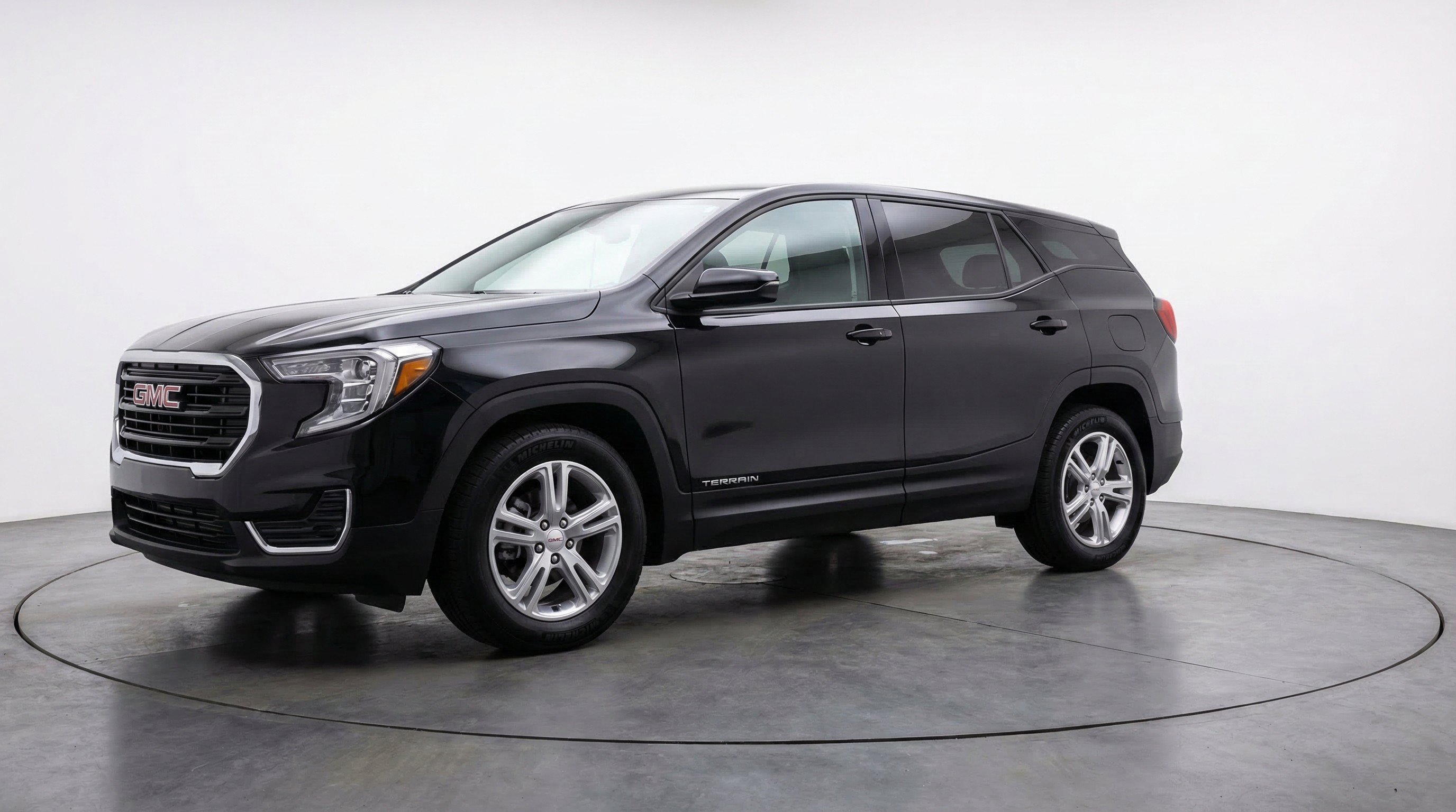 Thumbnail: 2024 GMC Terrain - 3