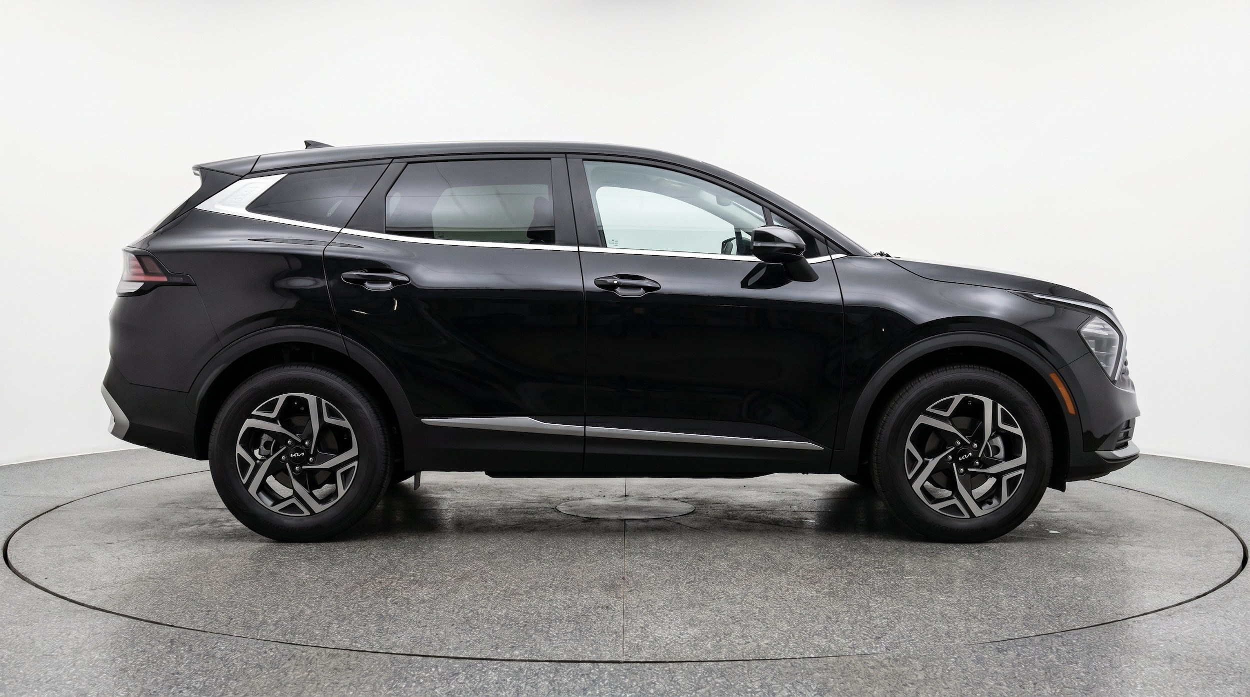 Thumbnail: 2025 Kia Sportage - 11