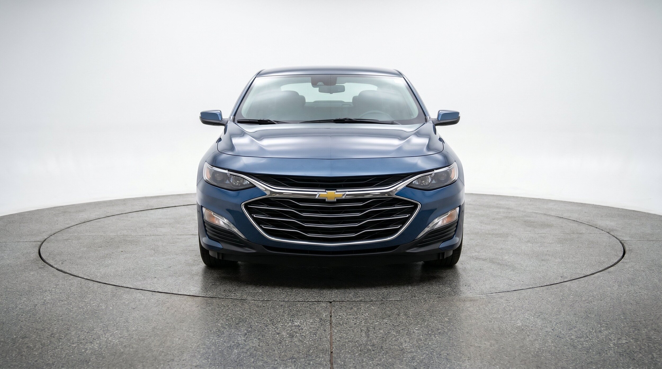 Thumbnail: 2024 Chevrolet Malibu - 2