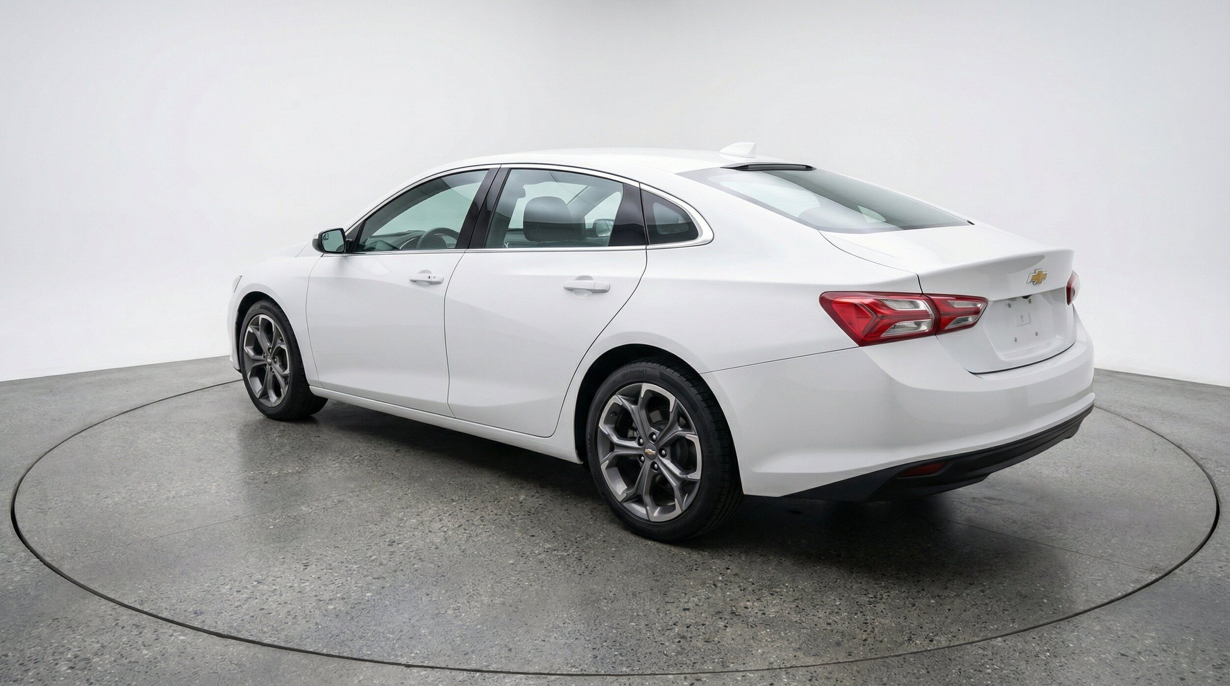 Thumbnail: 2024 Chevrolet Malibu - 6