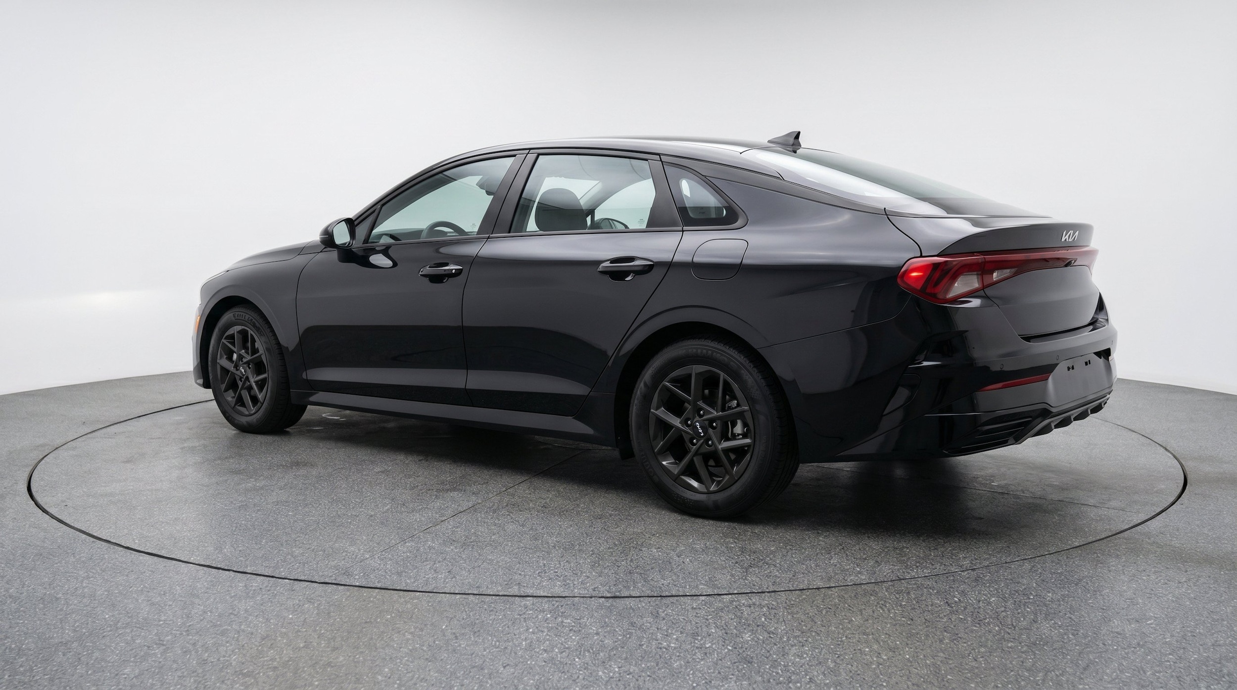 Thumbnail: 2025 Kia K5 - 6