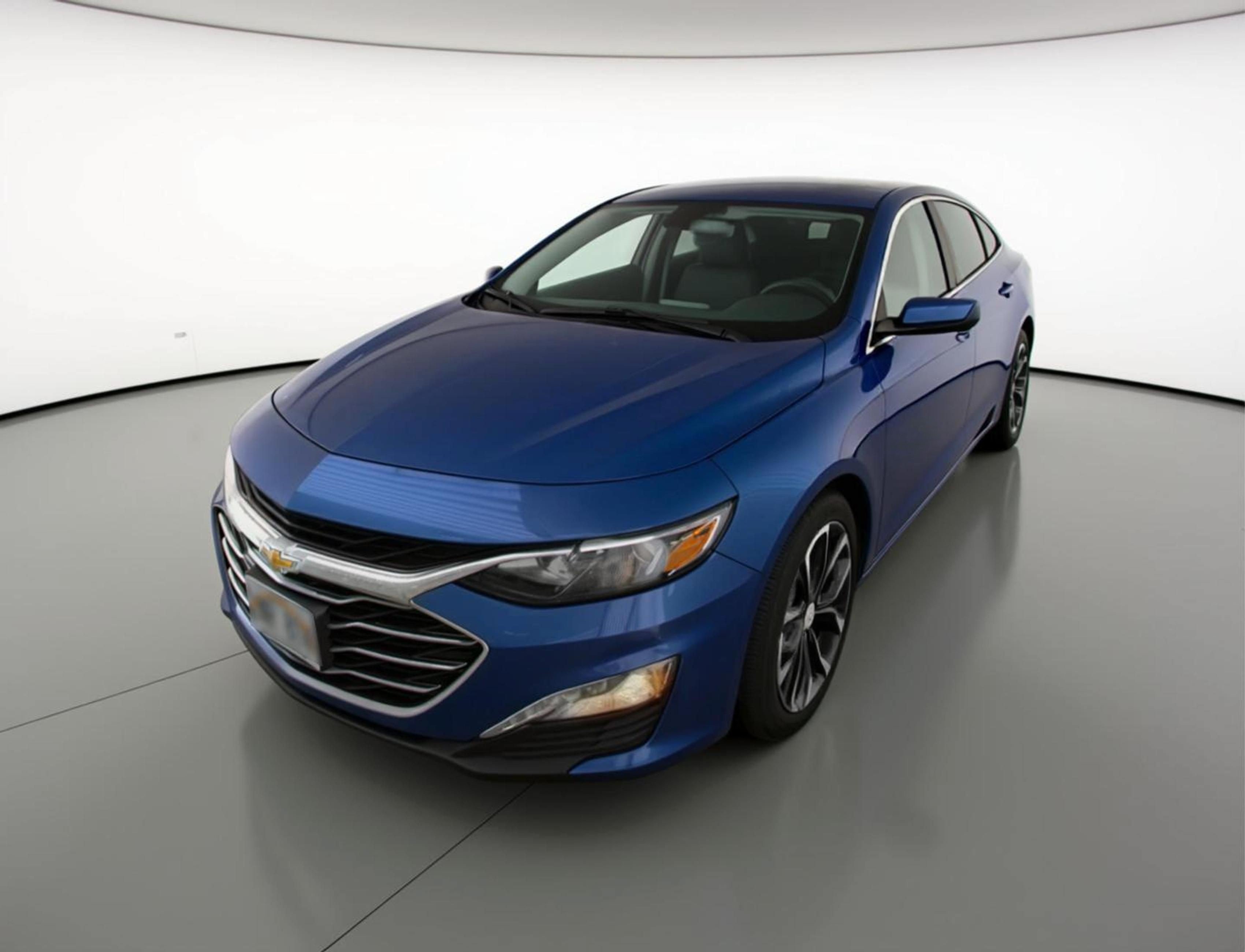 Thumbnail: 2024 Chevrolet Malibu - 3