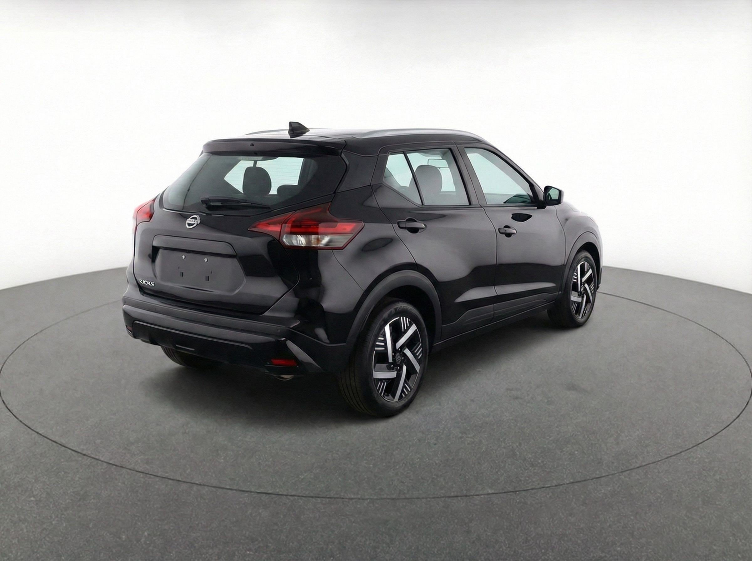 Thumbnail: 2025 Nissan Kicks - 9
