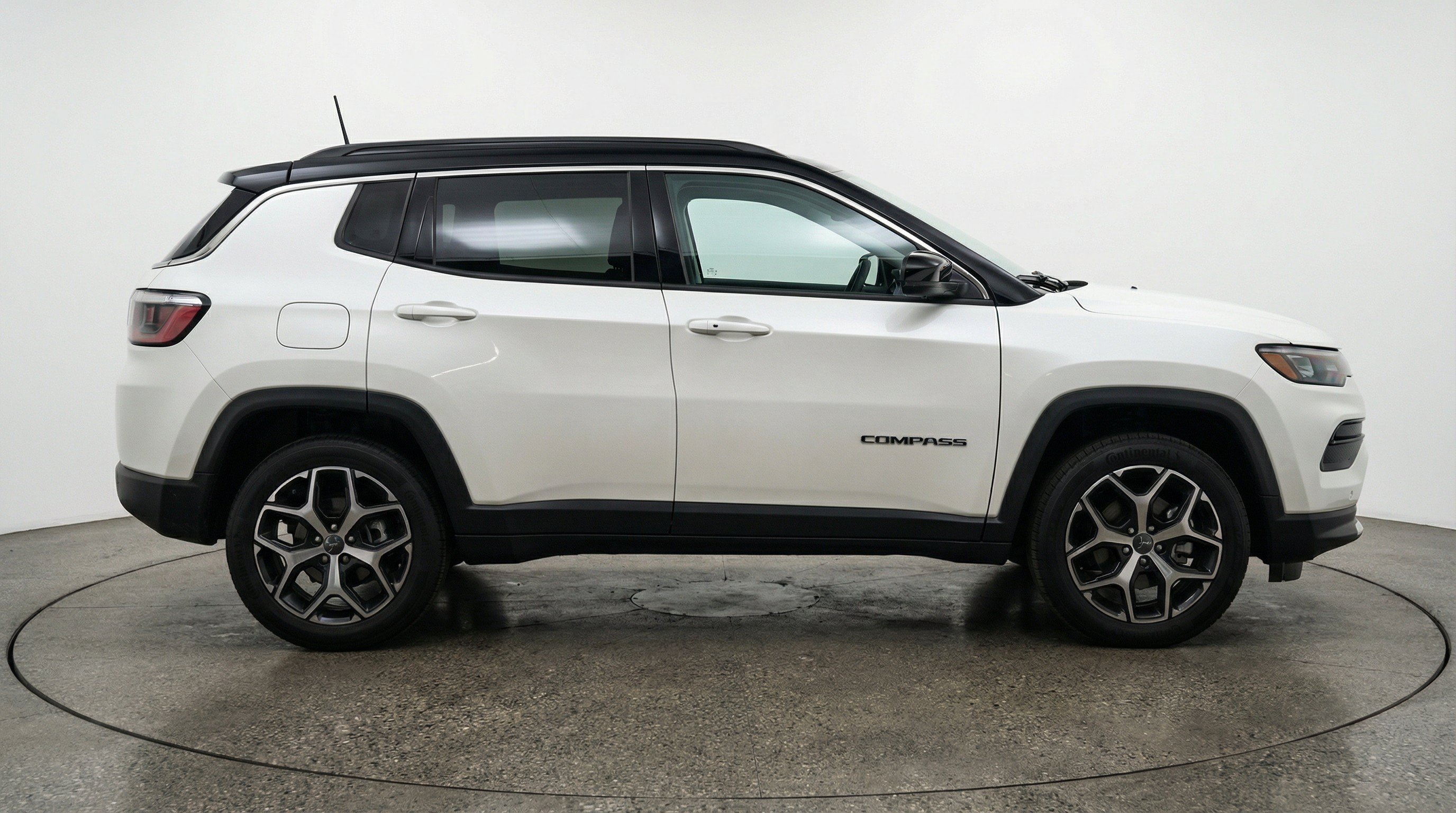 Thumbnail: 2025 Jeep Compass - 10