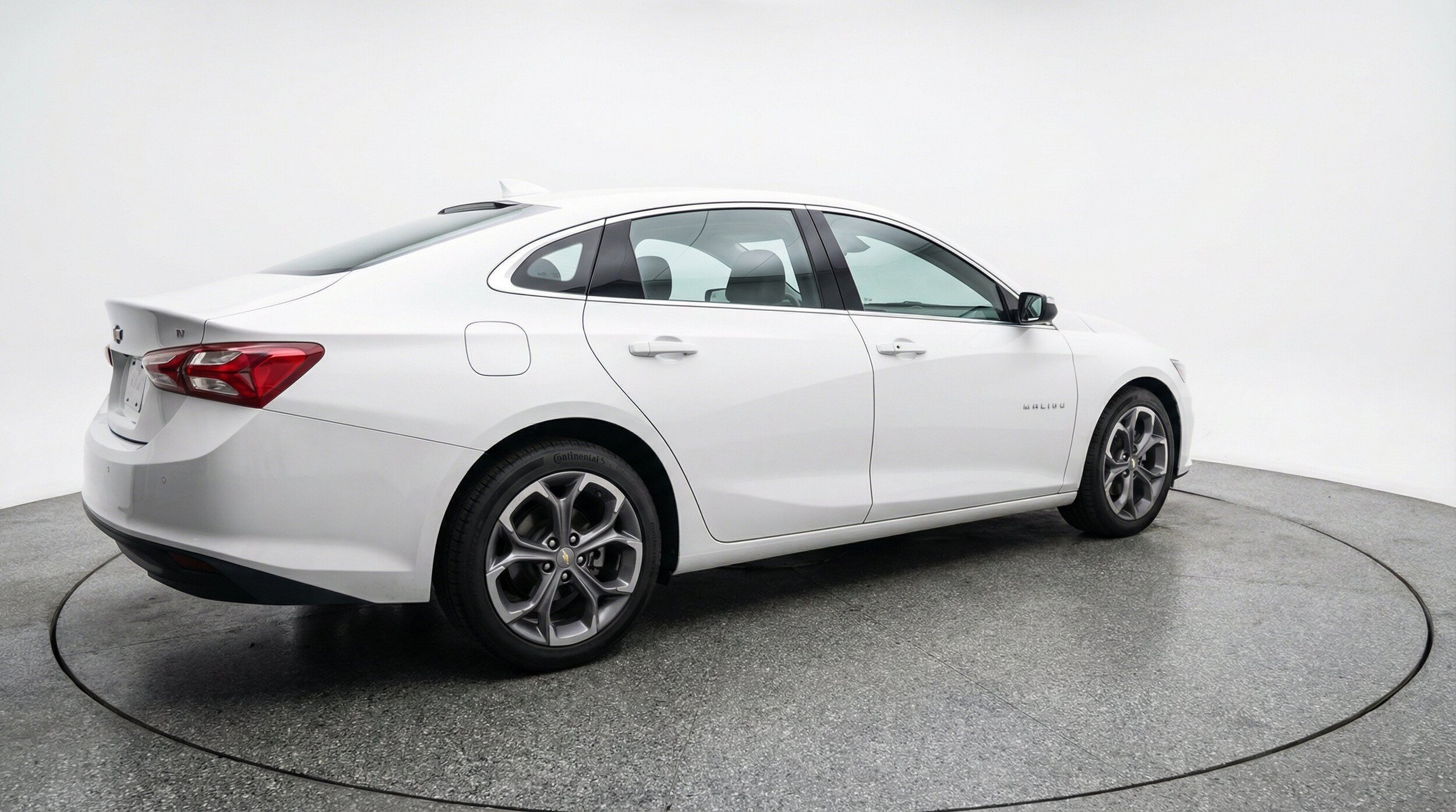 Thumbnail: 2024 Chevrolet Malibu - 9