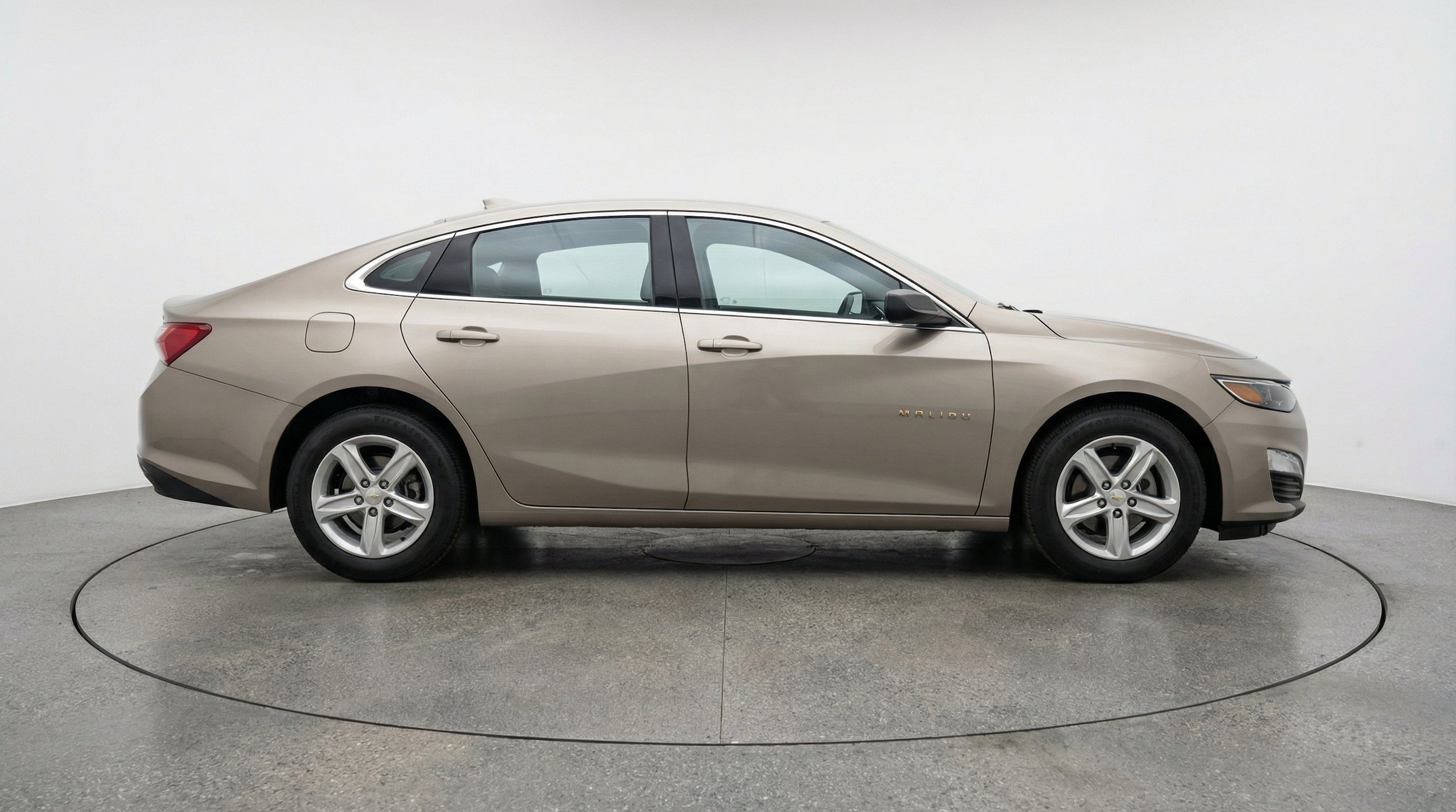 Thumbnail: 2024 Chevrolet Malibu - 11