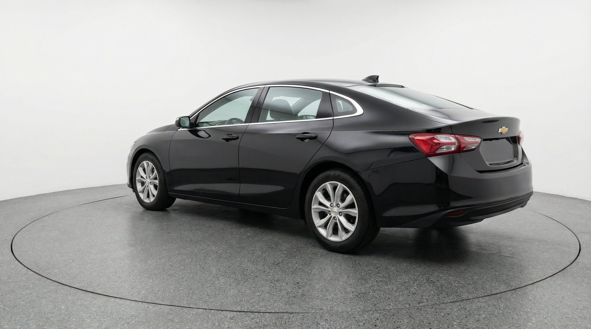 Thumbnail: 2024 Chevrolet Malibu - 6
