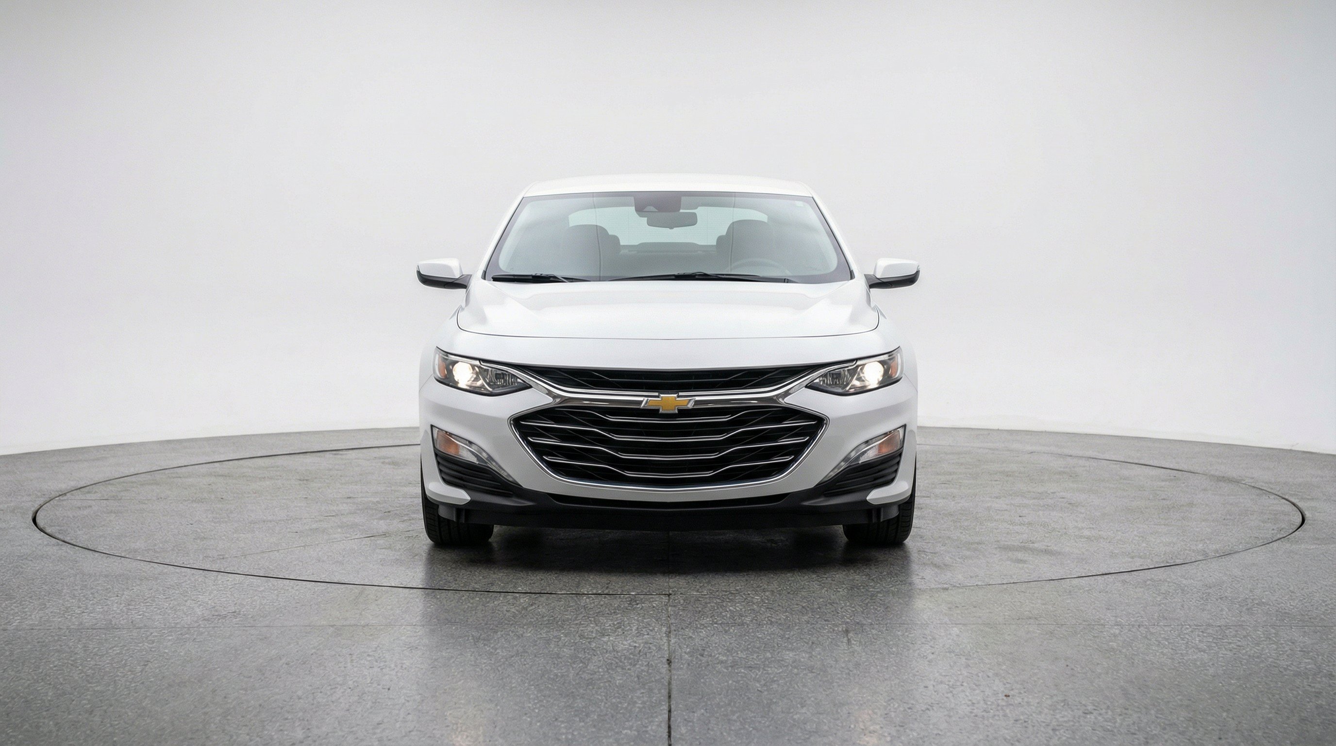 Thumbnail: 2024 Chevrolet Malibu - 2