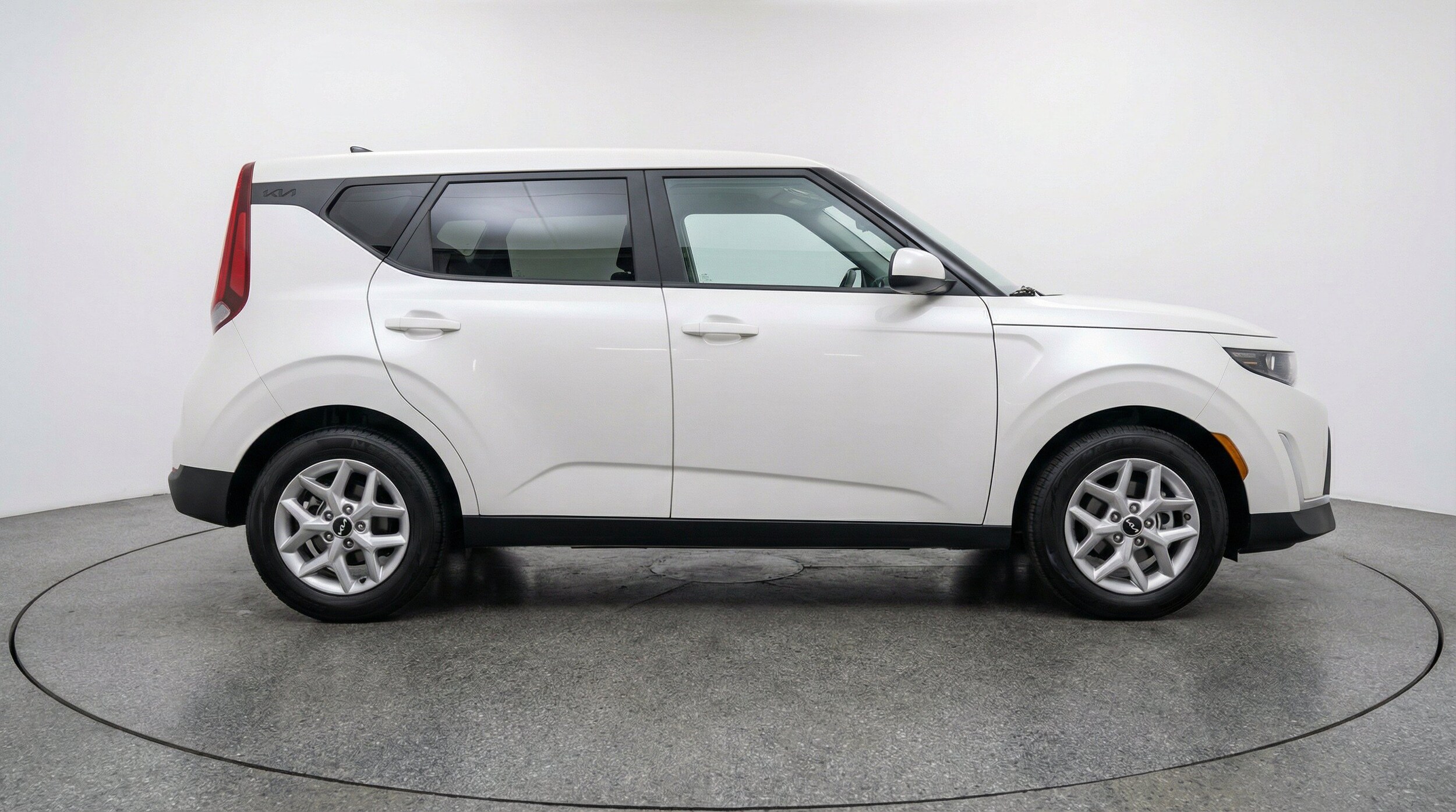 Thumbnail: 2025 Kia Soul - 10
