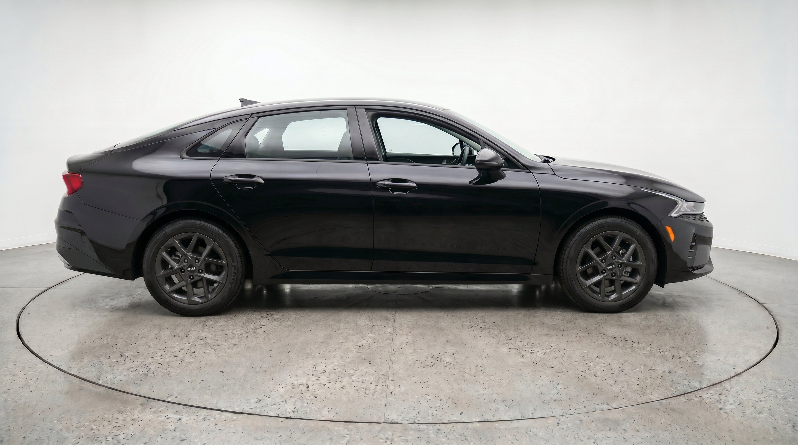 Thumbnail: 2025 Kia K5 - 11