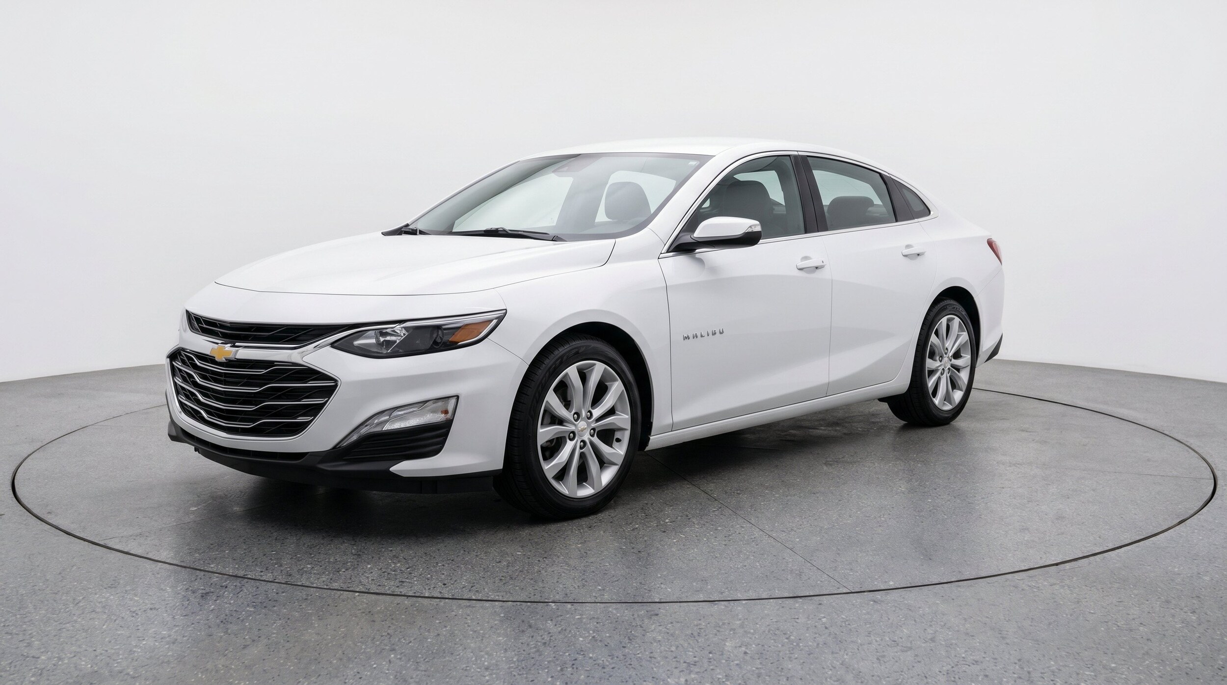 Thumbnail: 2024 Chevrolet Malibu - 3