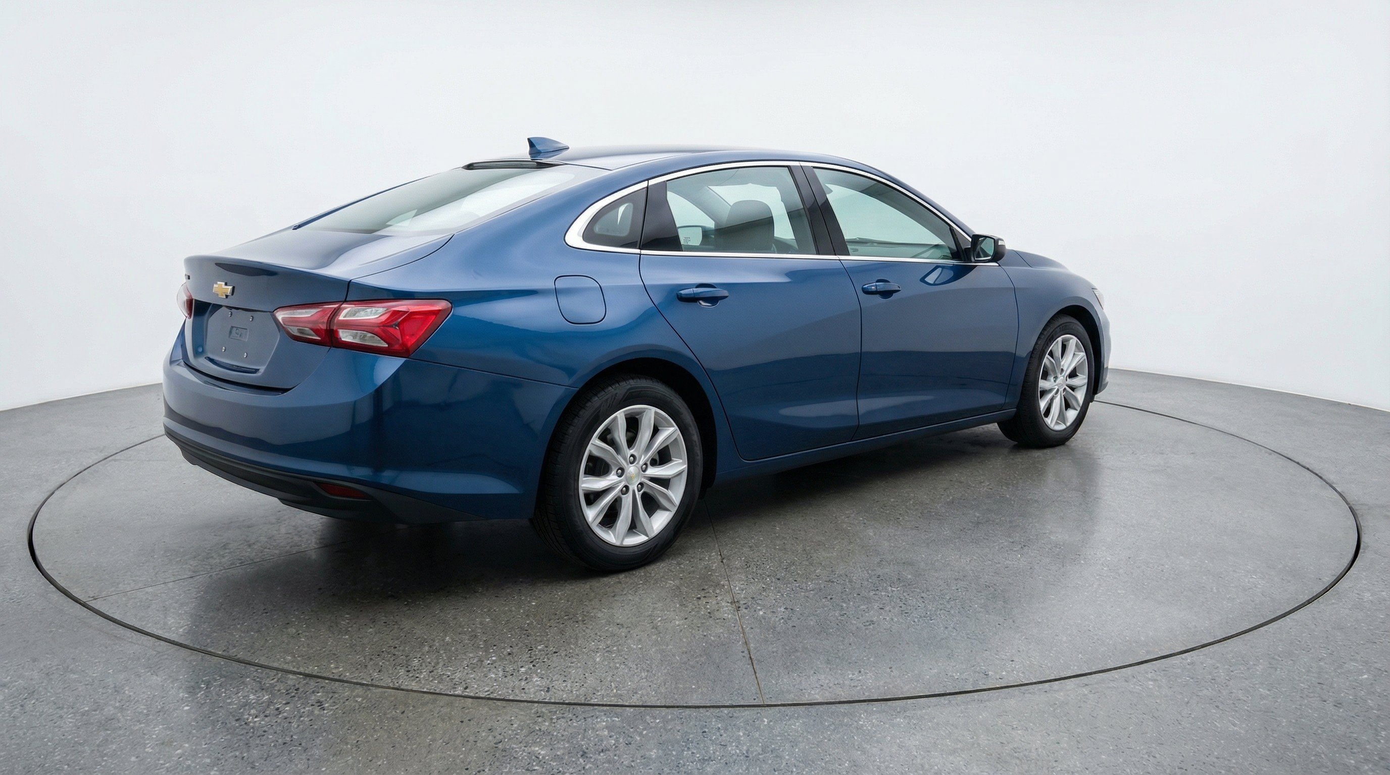 Thumbnail: 2024 Chevrolet Malibu - 9