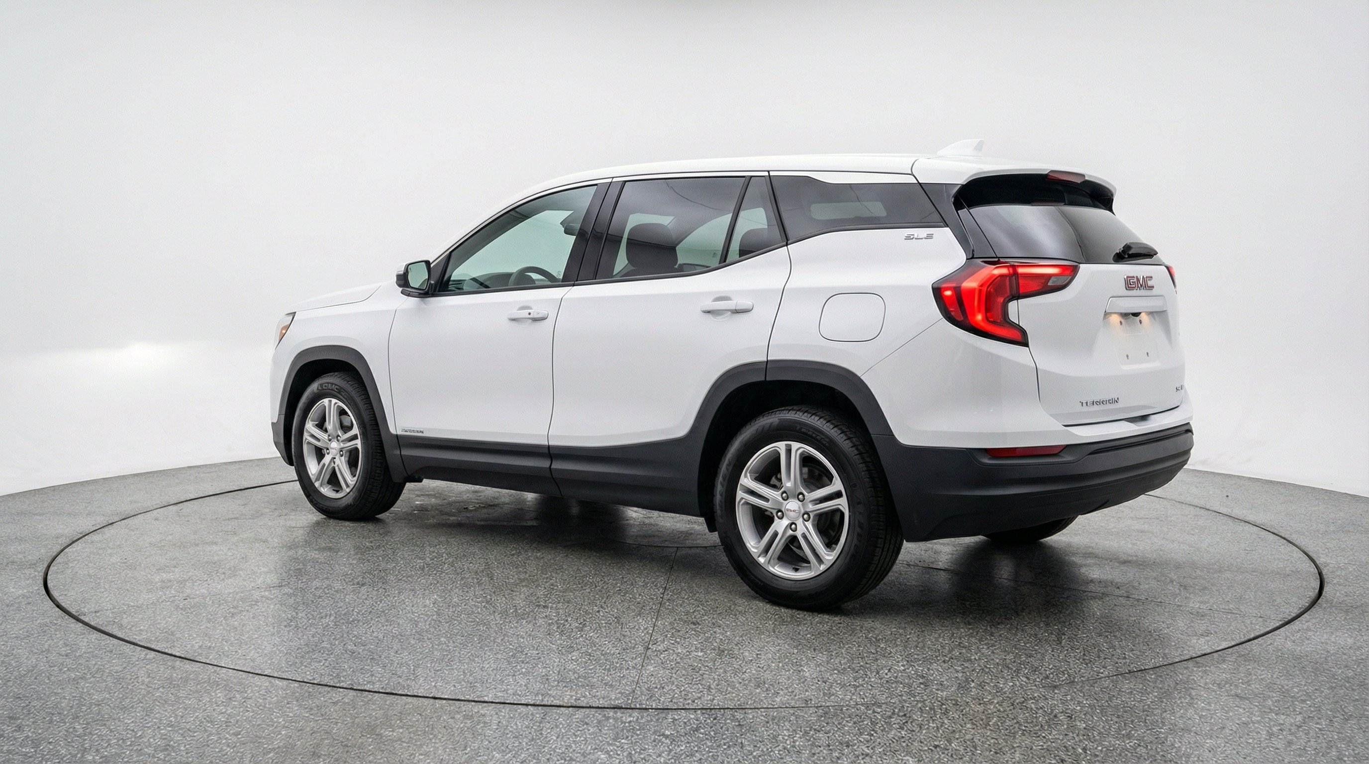 Thumbnail: 2024 GMC Terrain - 6