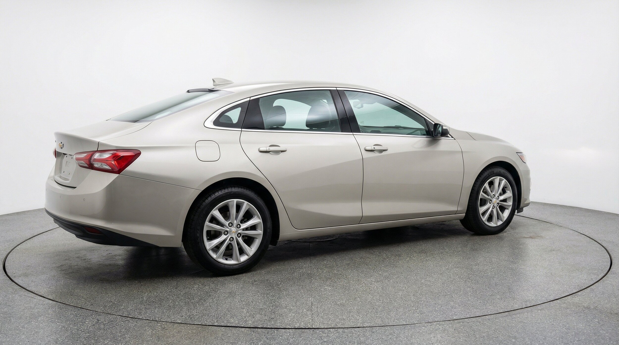 Thumbnail: 2024 Chevrolet Malibu - 9