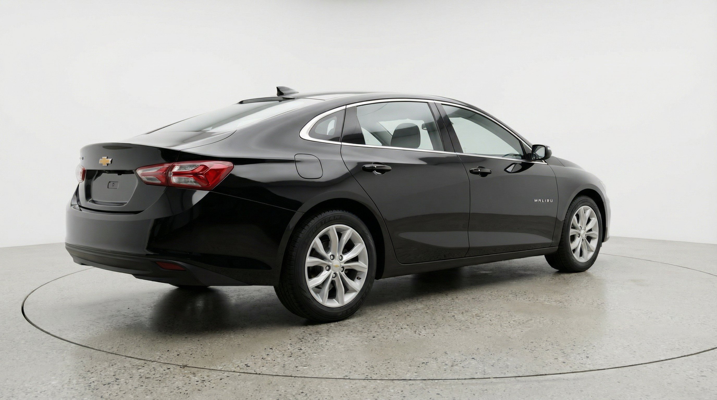 Thumbnail: 2024 Chevrolet Malibu - 9