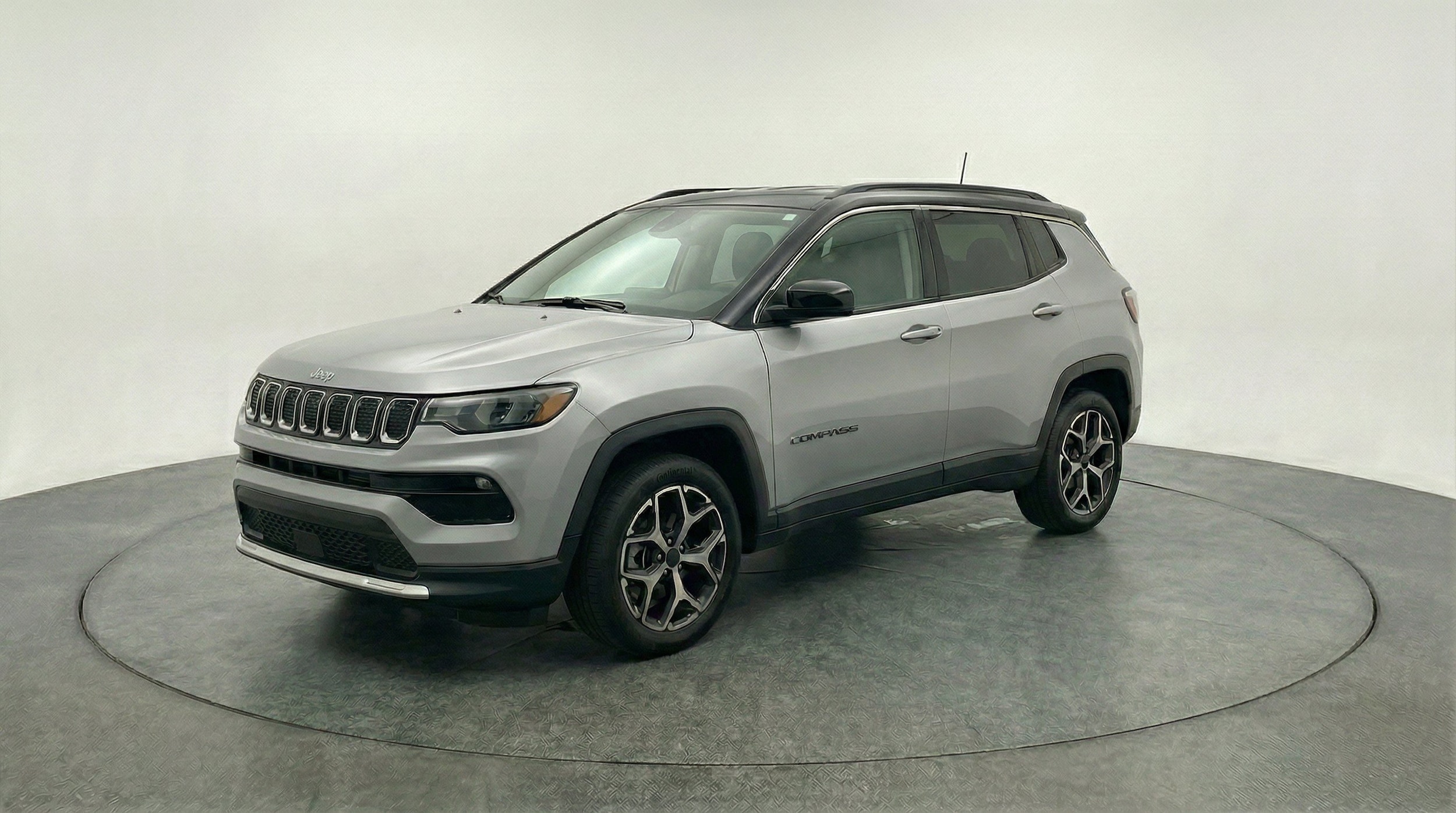 Thumbnail: 2025 Jeep Compass - 3