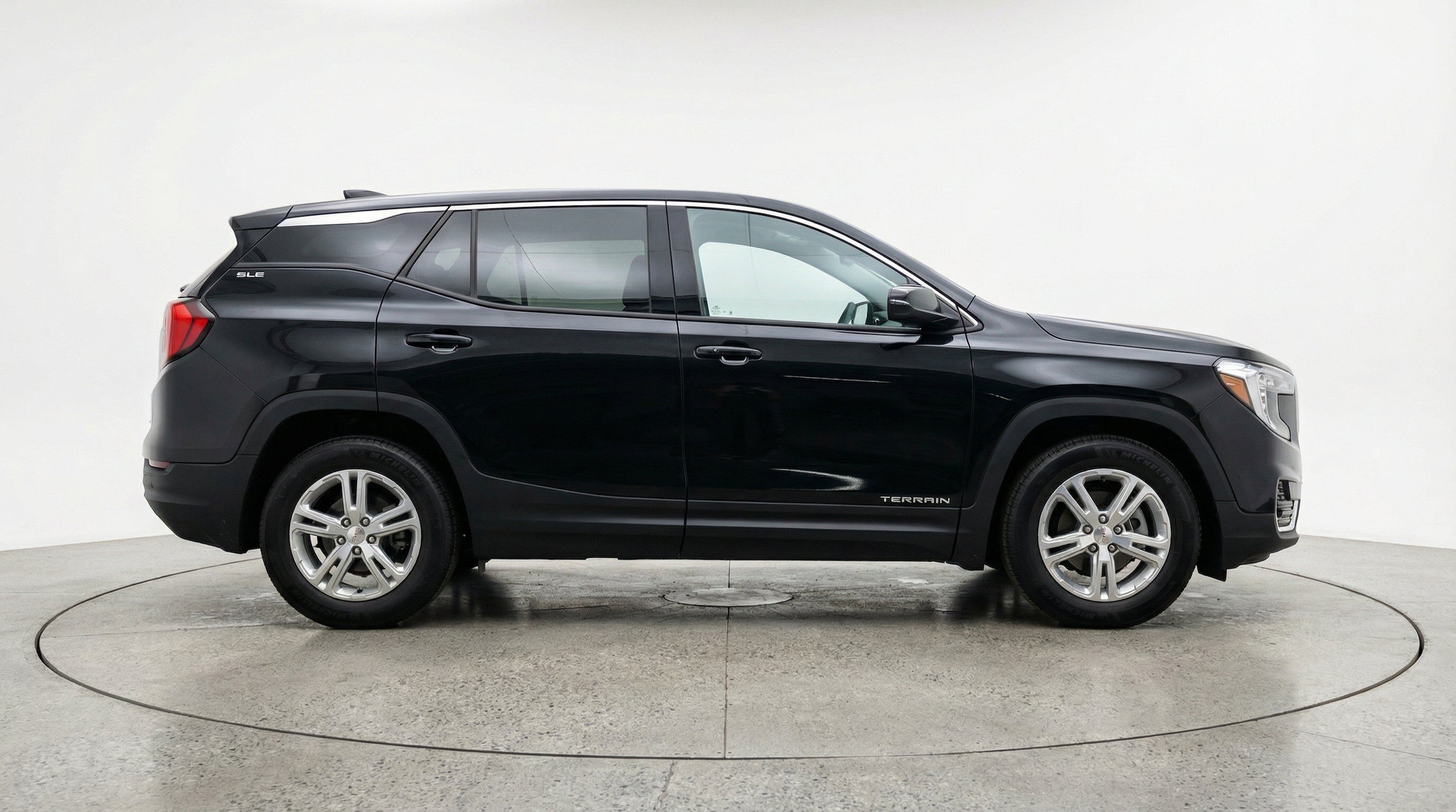 Thumbnail: 2024 GMC Terrain - 10