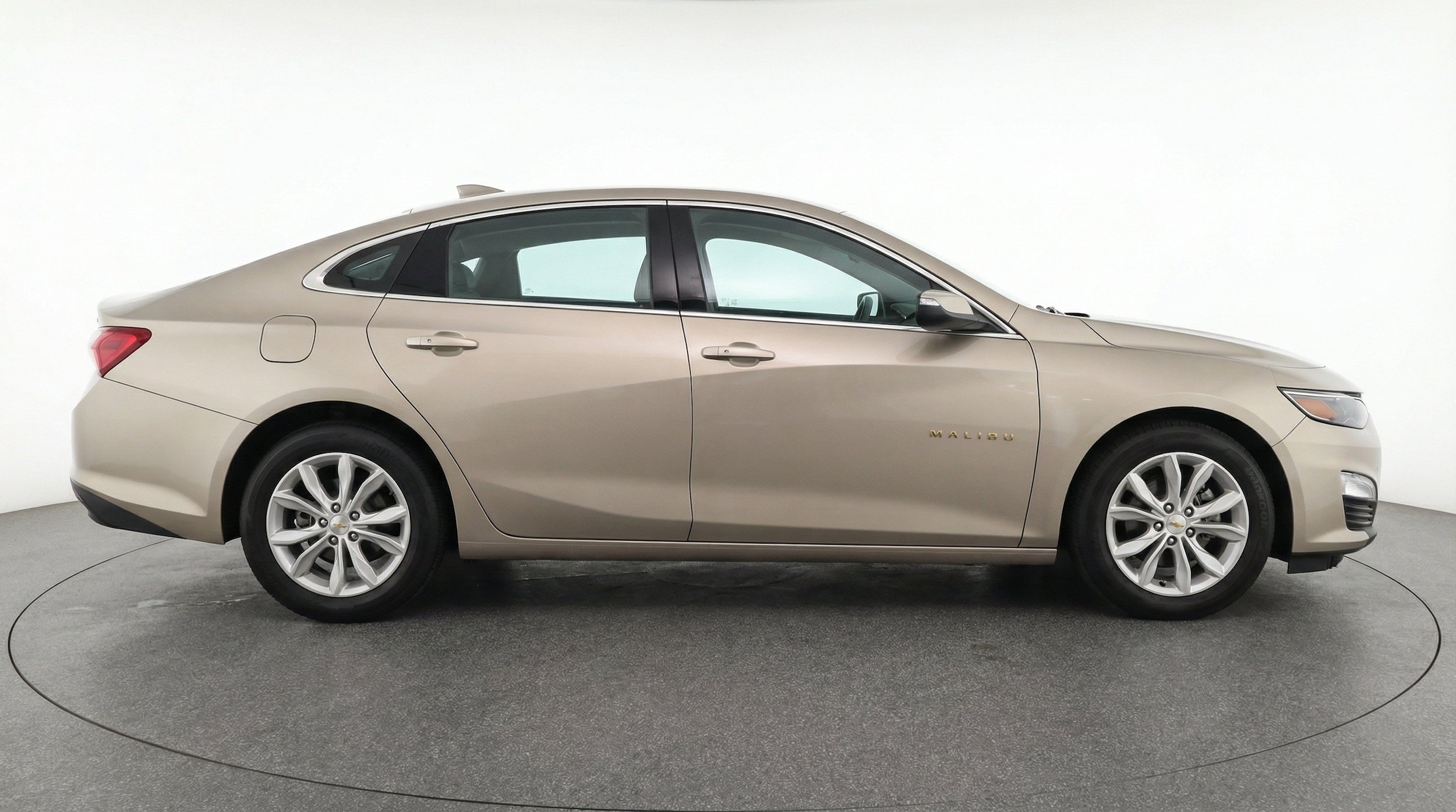 Thumbnail: 2024 Chevrolet Malibu - 11