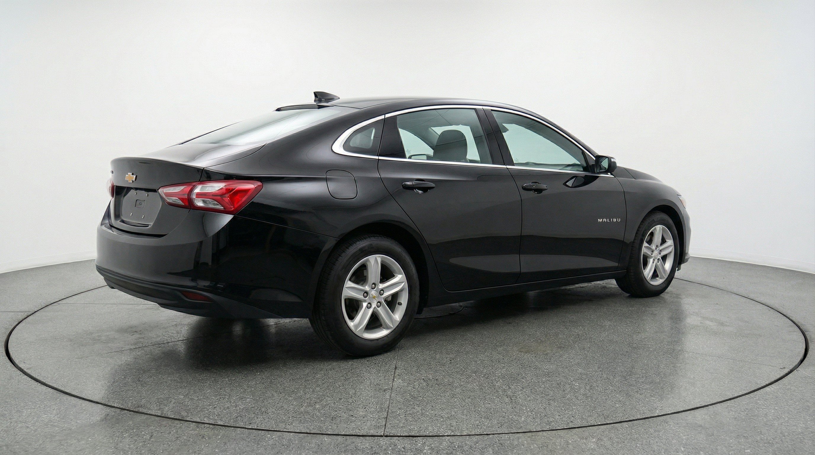 Thumbnail: 2024 Chevrolet Malibu - 9